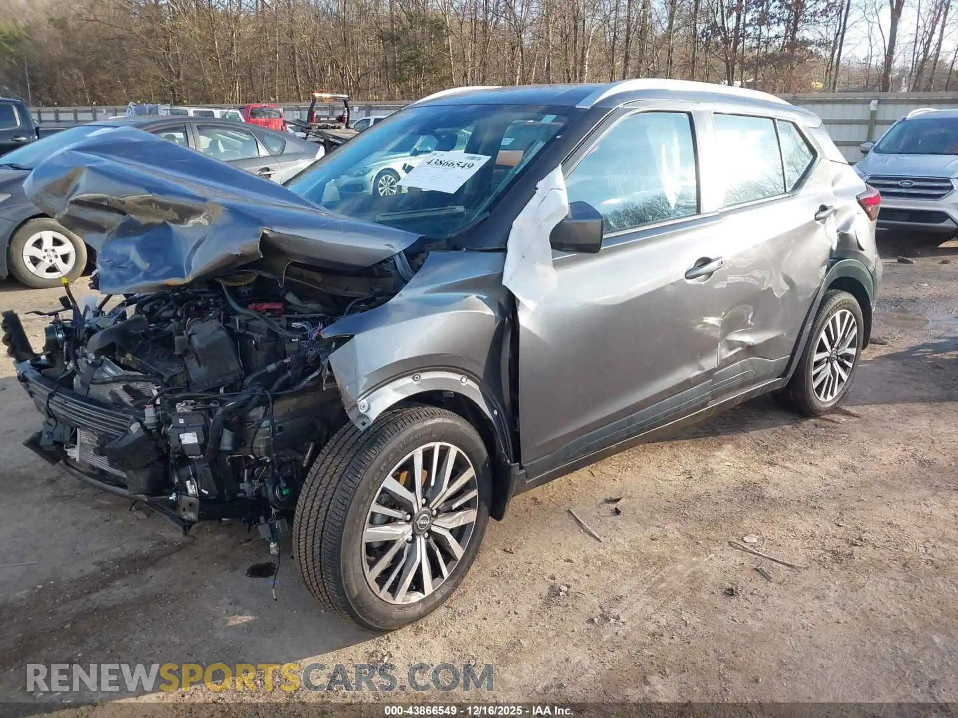 2 Photograph of a damaged car 3N1CP5CV2RL471020 NISSAN KICKS 2024