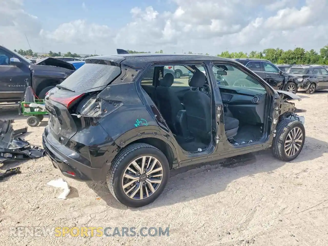 3 Photograph of a damaged car 3N1CP5CV2RL489694 NISSAN KICKS 2024