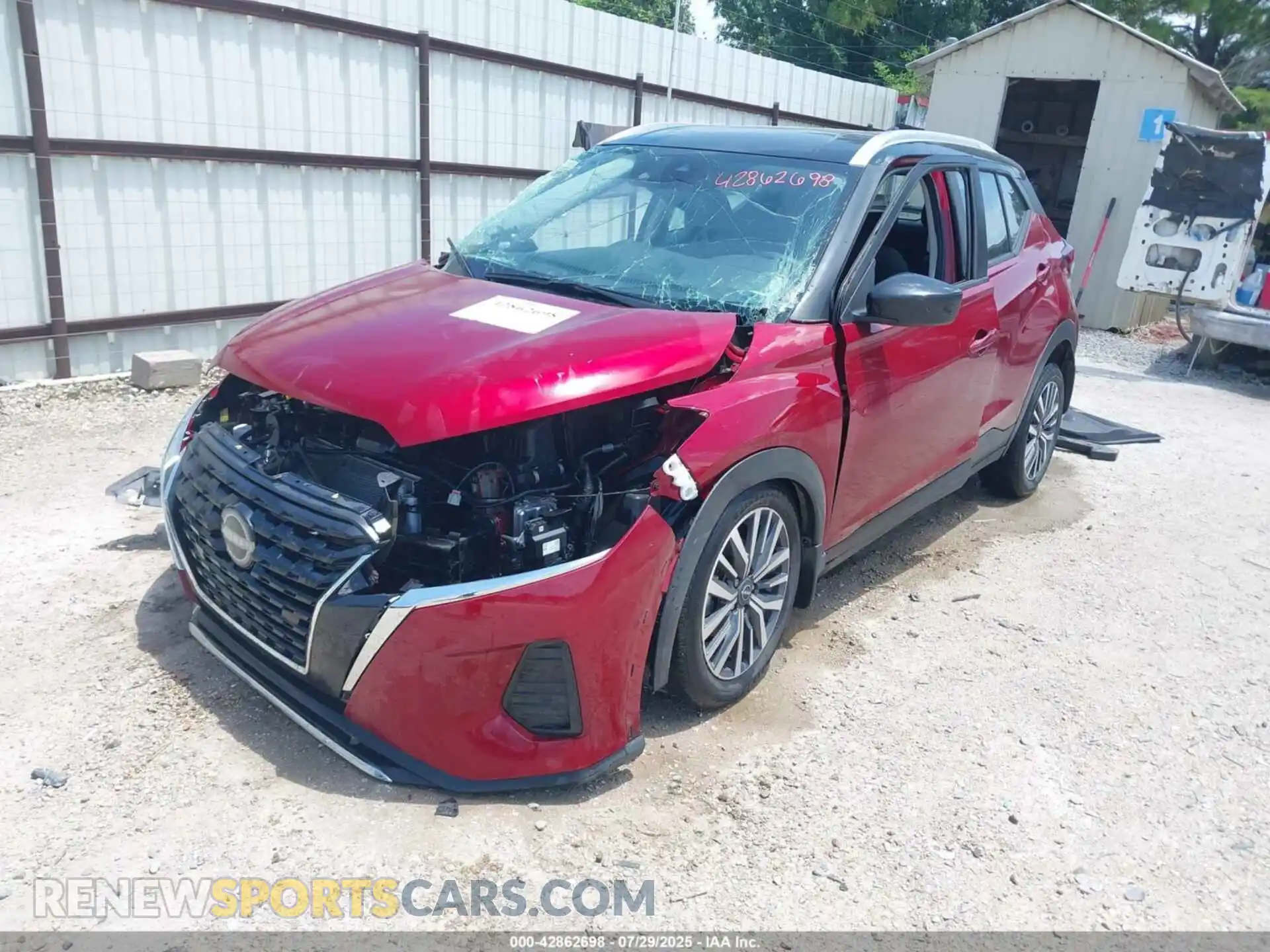 2 fotografías del automóvil dañado 3N1CP5CV3RL505109 NISSAN KICKS 2024