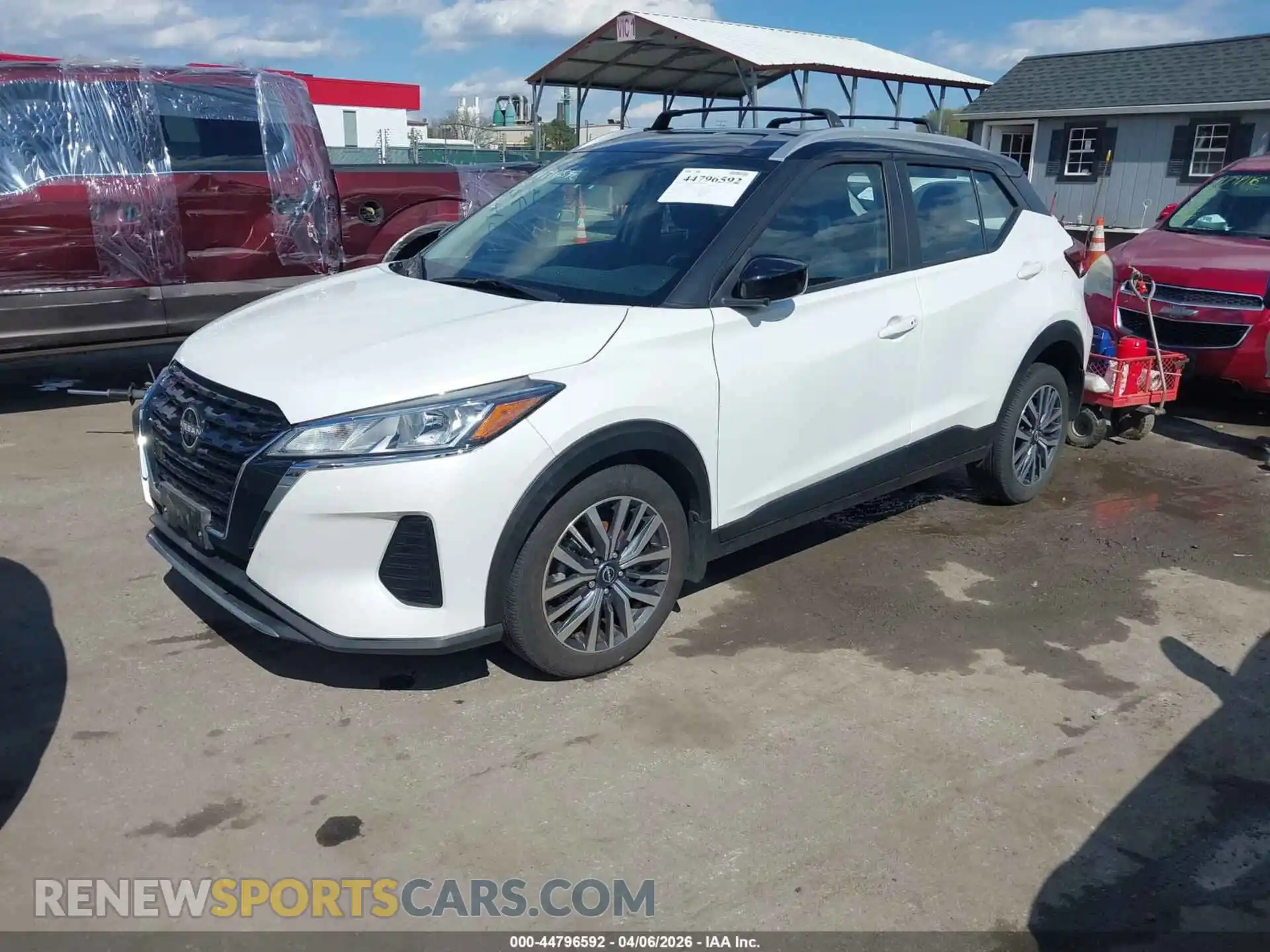 2 Photograph of a damaged car 3N1CP5CV3RL513582 NISSAN KICKS 2024