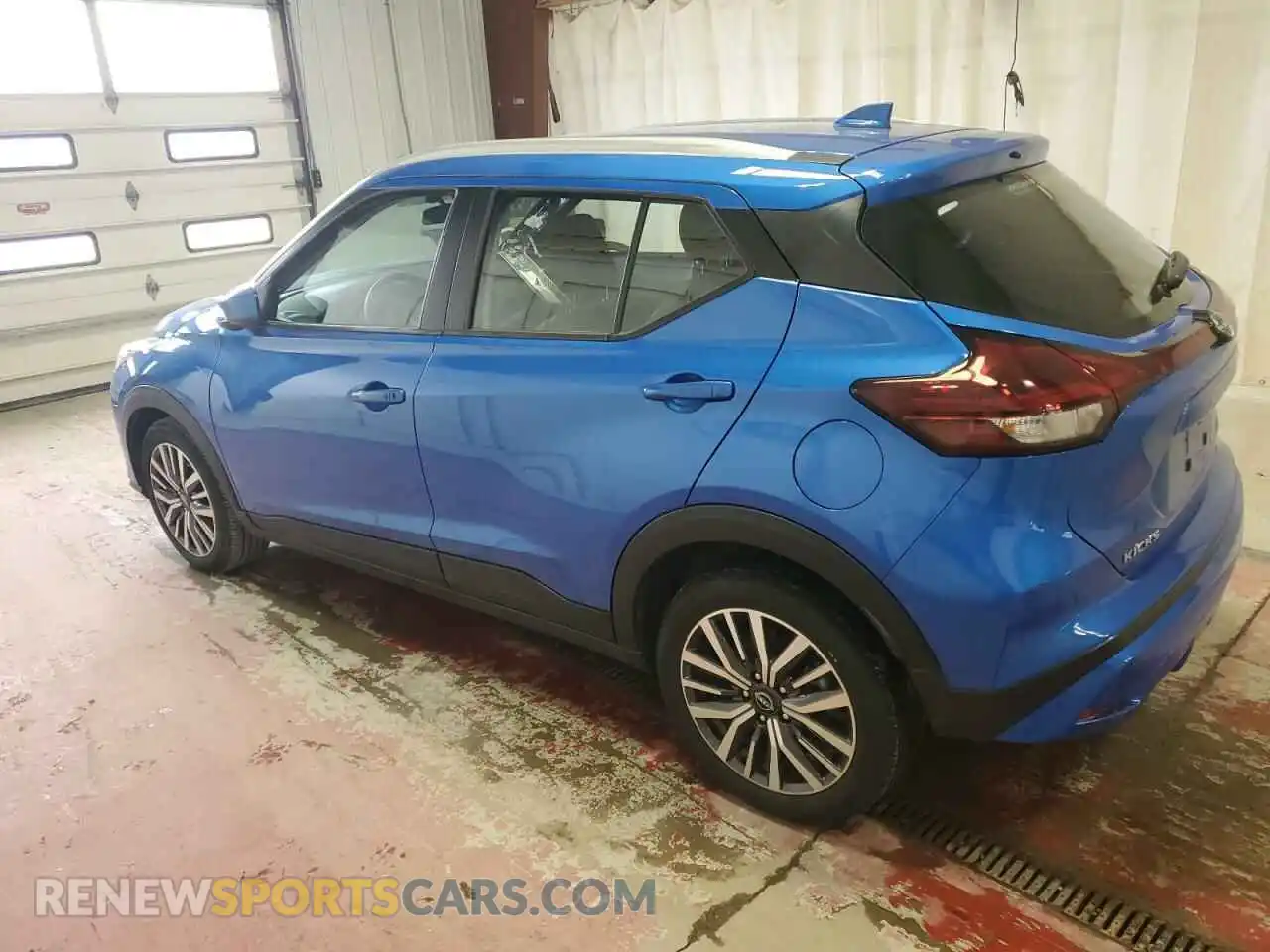 2 Photograph of a damaged car 3N1CP5CV3RL552074 NISSAN KICKS 2024