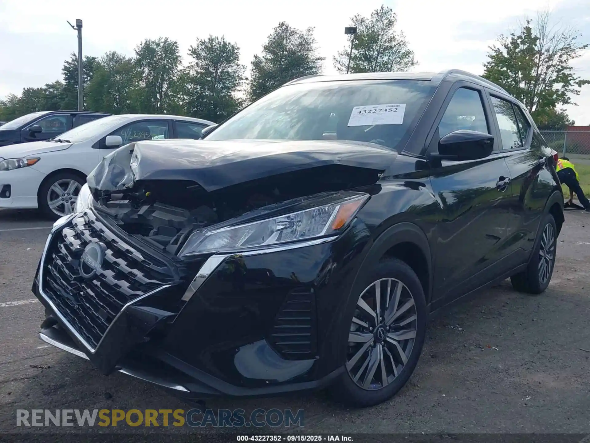 2 Фотография поврежденного автомобиля 3N1CP5CV4RL552987 NISSAN KICKS 2024