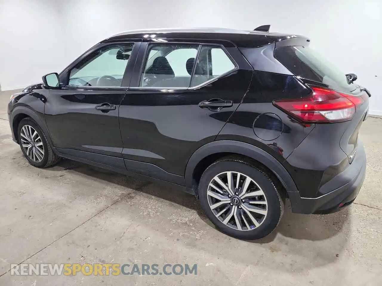 2 Photograph of a damaged car 3N1CP5CV4RL553024 NISSAN KICKS 2024