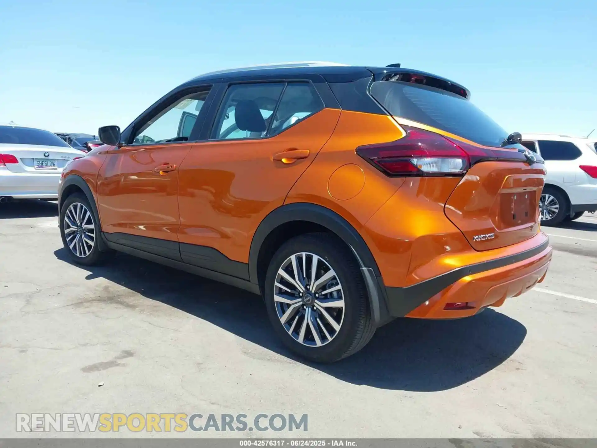3 Photograph of a damaged car 3N1CP5CV5RL503393 NISSAN KICKS 2024