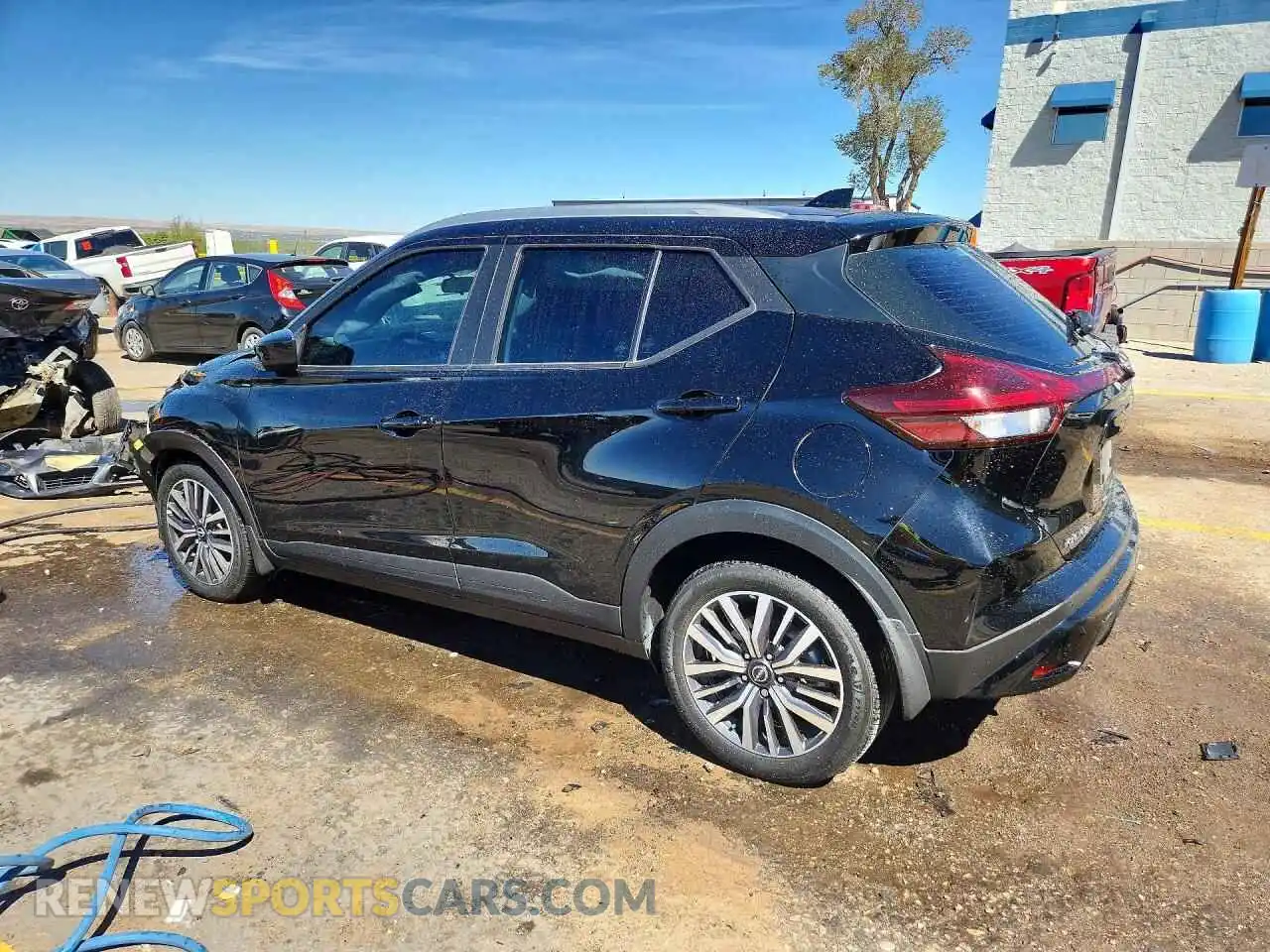 2 Photograph of a damaged car 3N1CP5CV6RL558760 NISSAN KICKS 2024