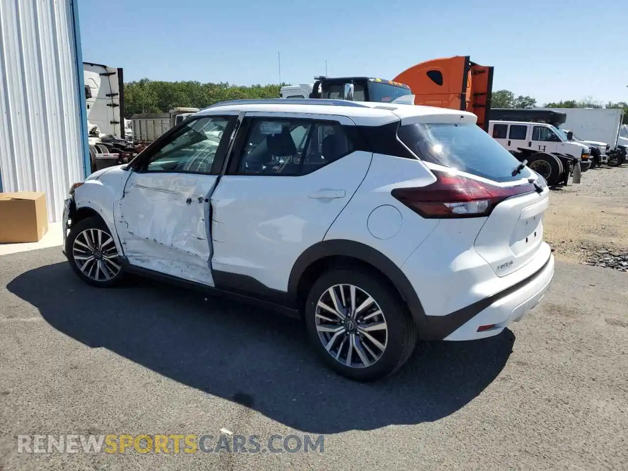 2 Photograph of a damaged car 3N1CP5CV7RL506800 NISSAN KICKS 2024