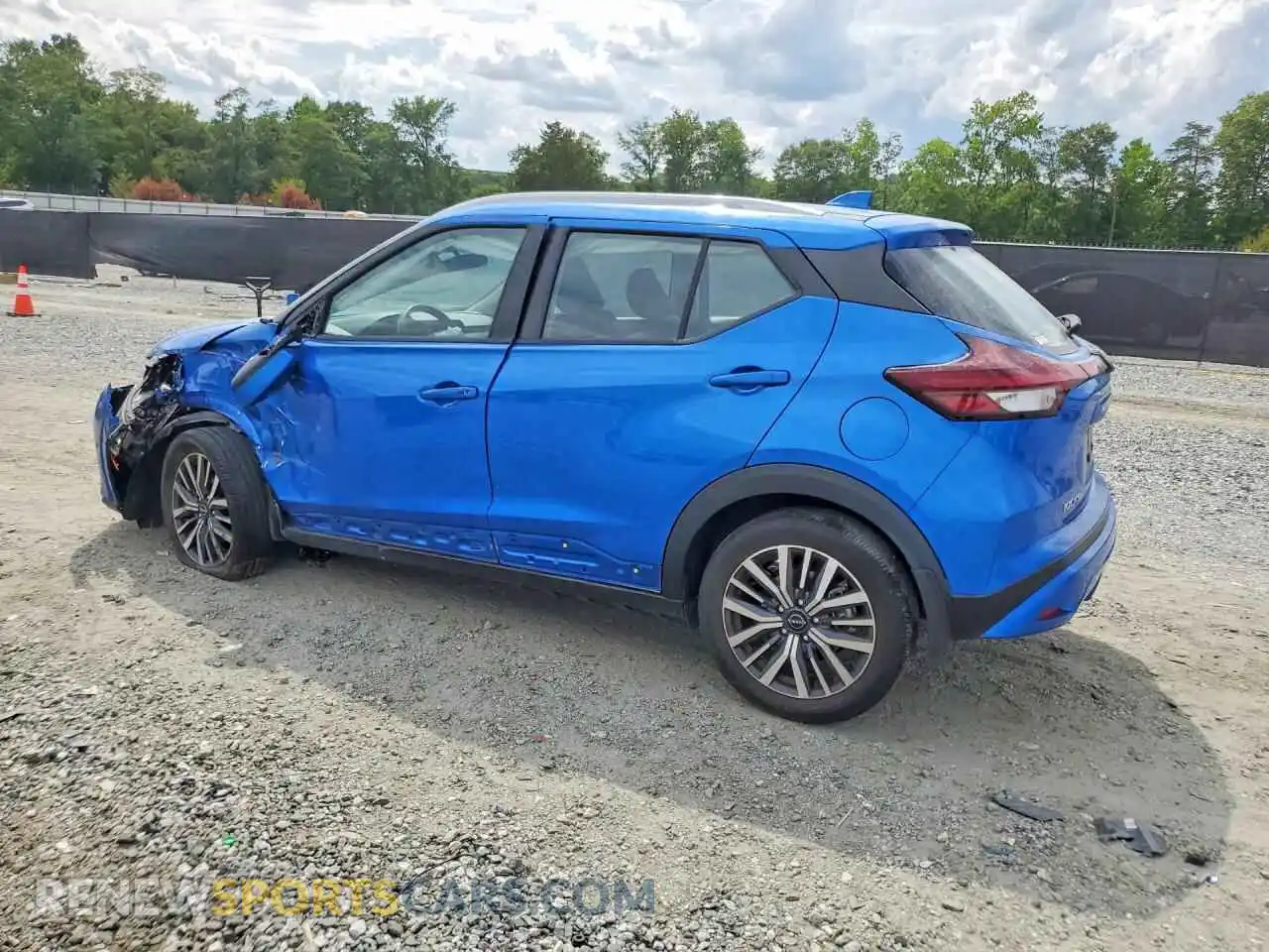 2 fotografías del automóvil dañado 3N1CP5CV7RL532815 NISSAN KICKS 2024