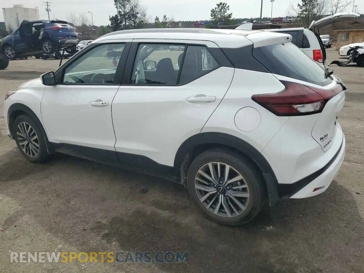 2 Photograph of a damaged car 3N1CP5CV9RL529026 NISSAN KICKS 2024