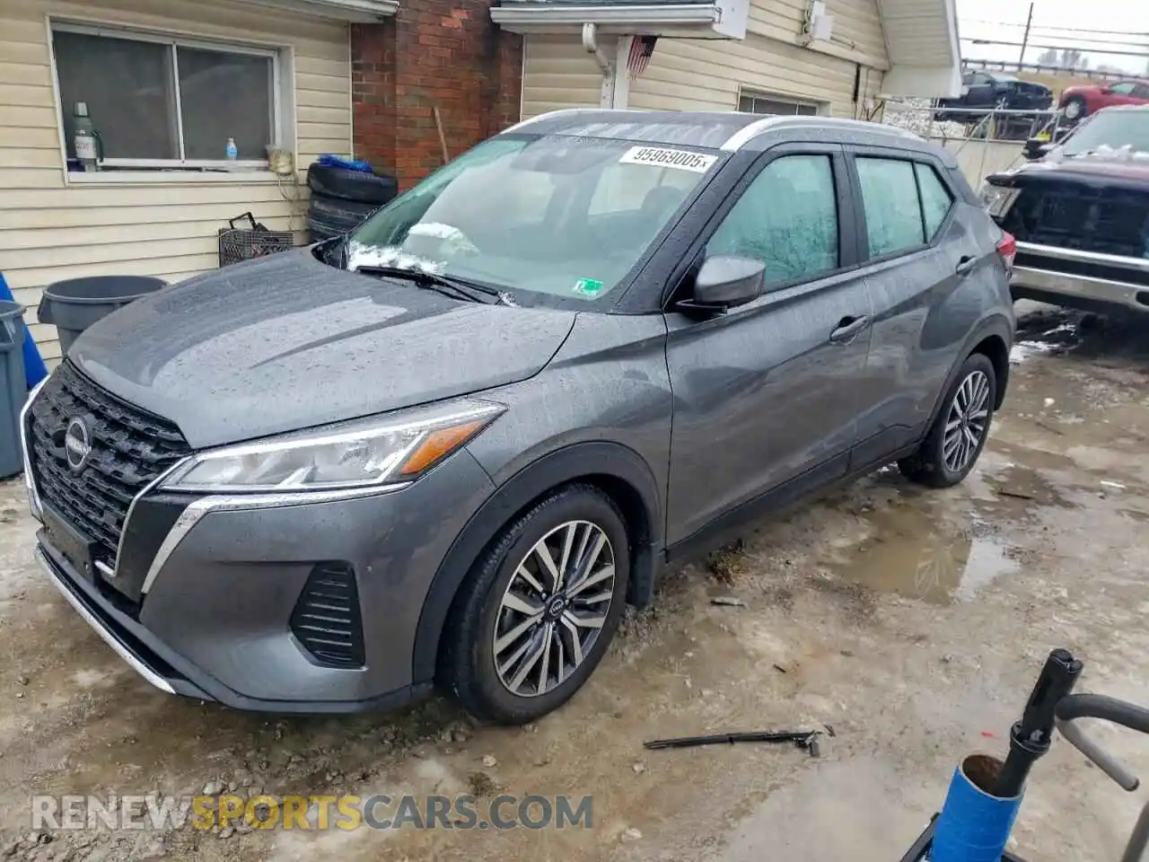 1 Photograph of a damaged car 3N1CP5CVXRL537068 NISSAN KICKS 2024
