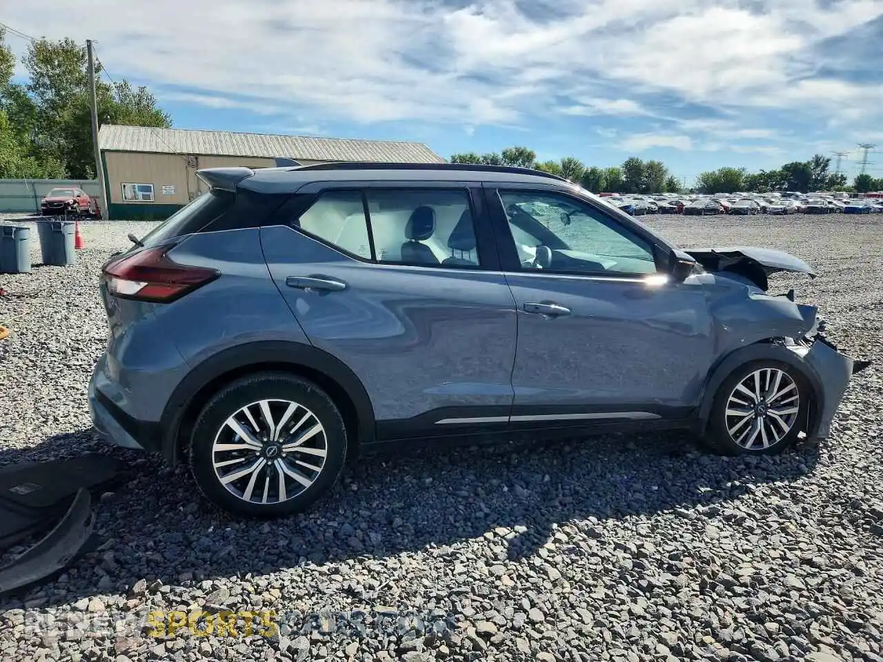 3 fotografías del automóvil dañado 3N1CP5DV0RL499249 NISSAN KICKS 2024