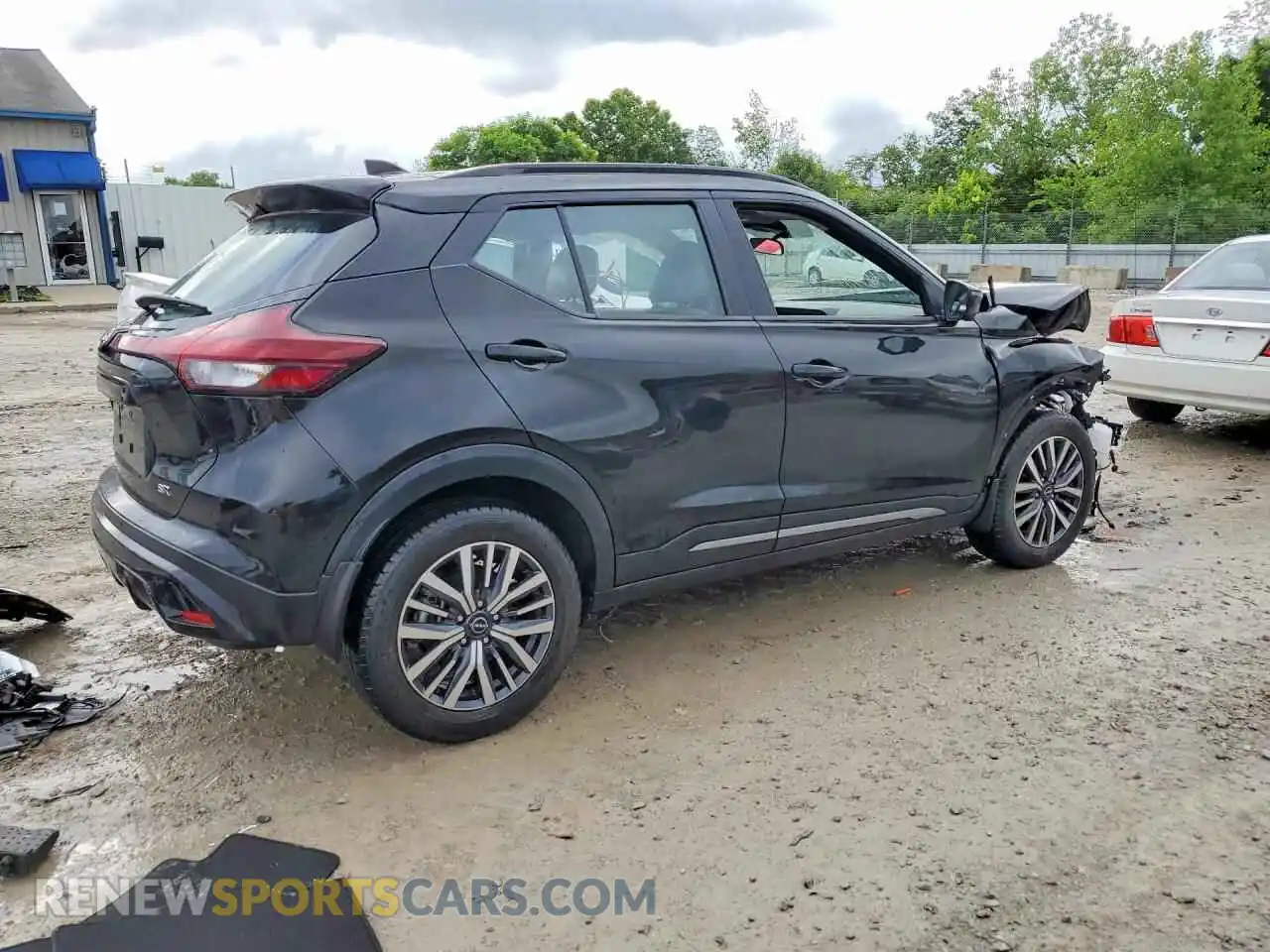 3 fotografías del automóvil dañado 3N1CP5DV2RL493615 NISSAN KICKS 2024