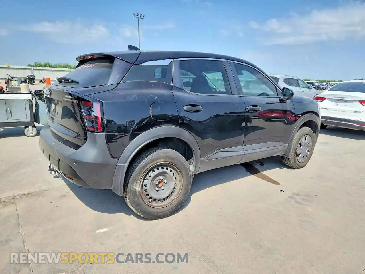 3 Photograph of a damaged car 3N8AP6BA1SL320818 NISSAN KICKS 2025