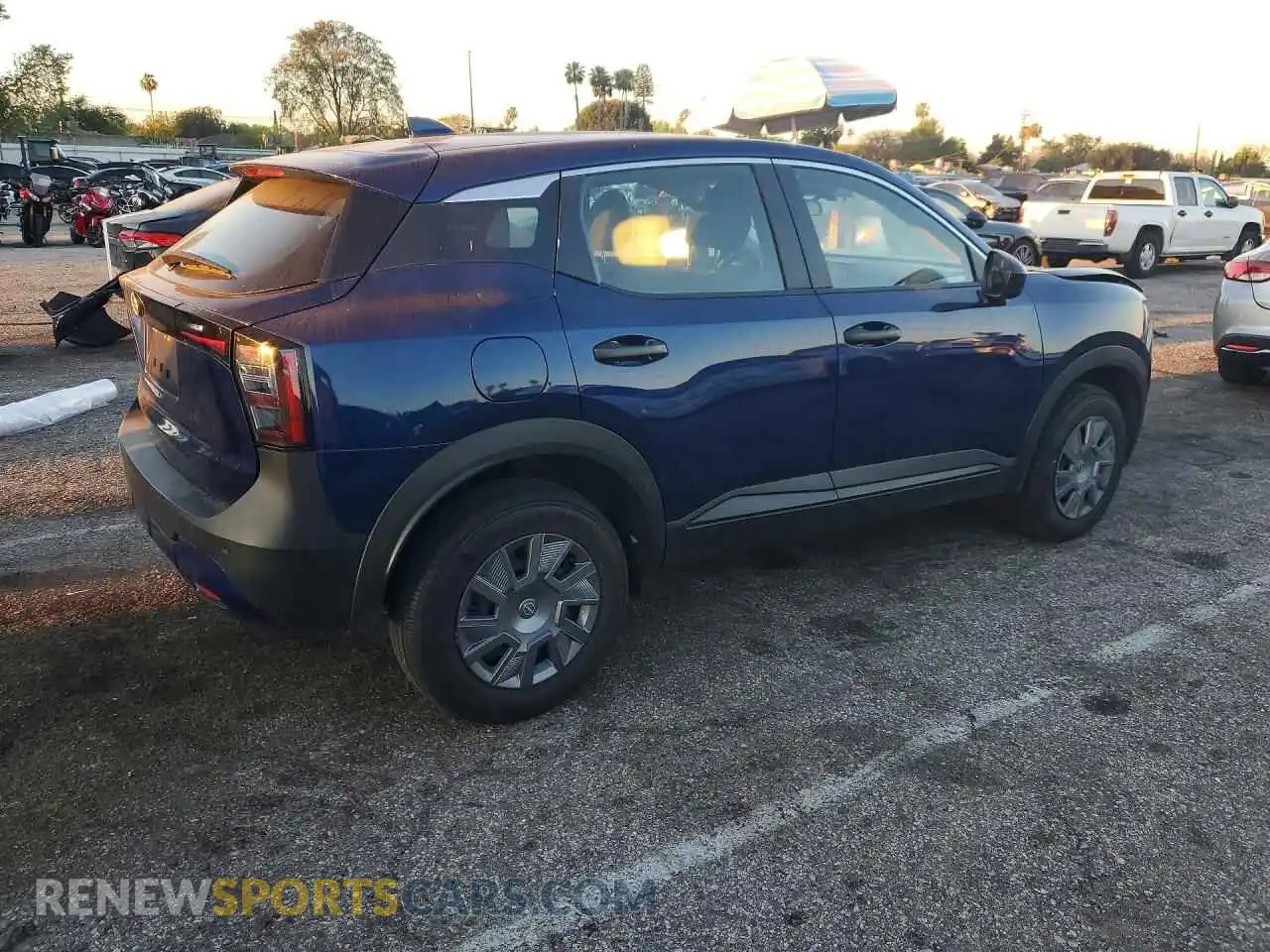 3 Photograph of a damaged car 3N8AP6BA1SL364124 NISSAN KICKS 2025