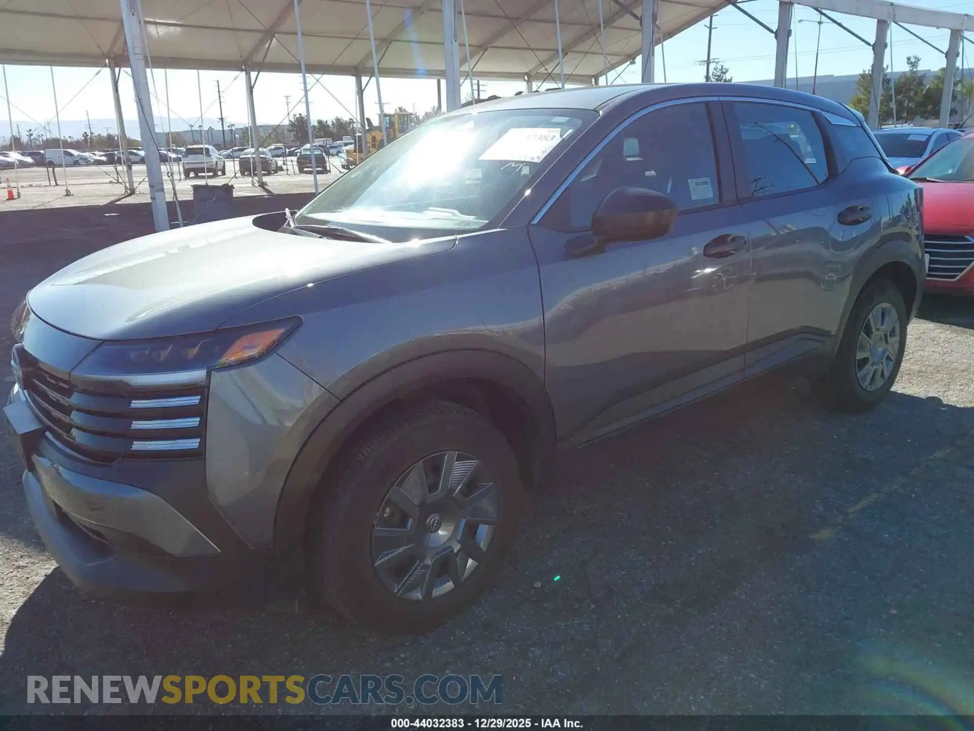 2 Photograph of a damaged car 3N8AP6BA1SL395440 NISSAN KICKS 2025