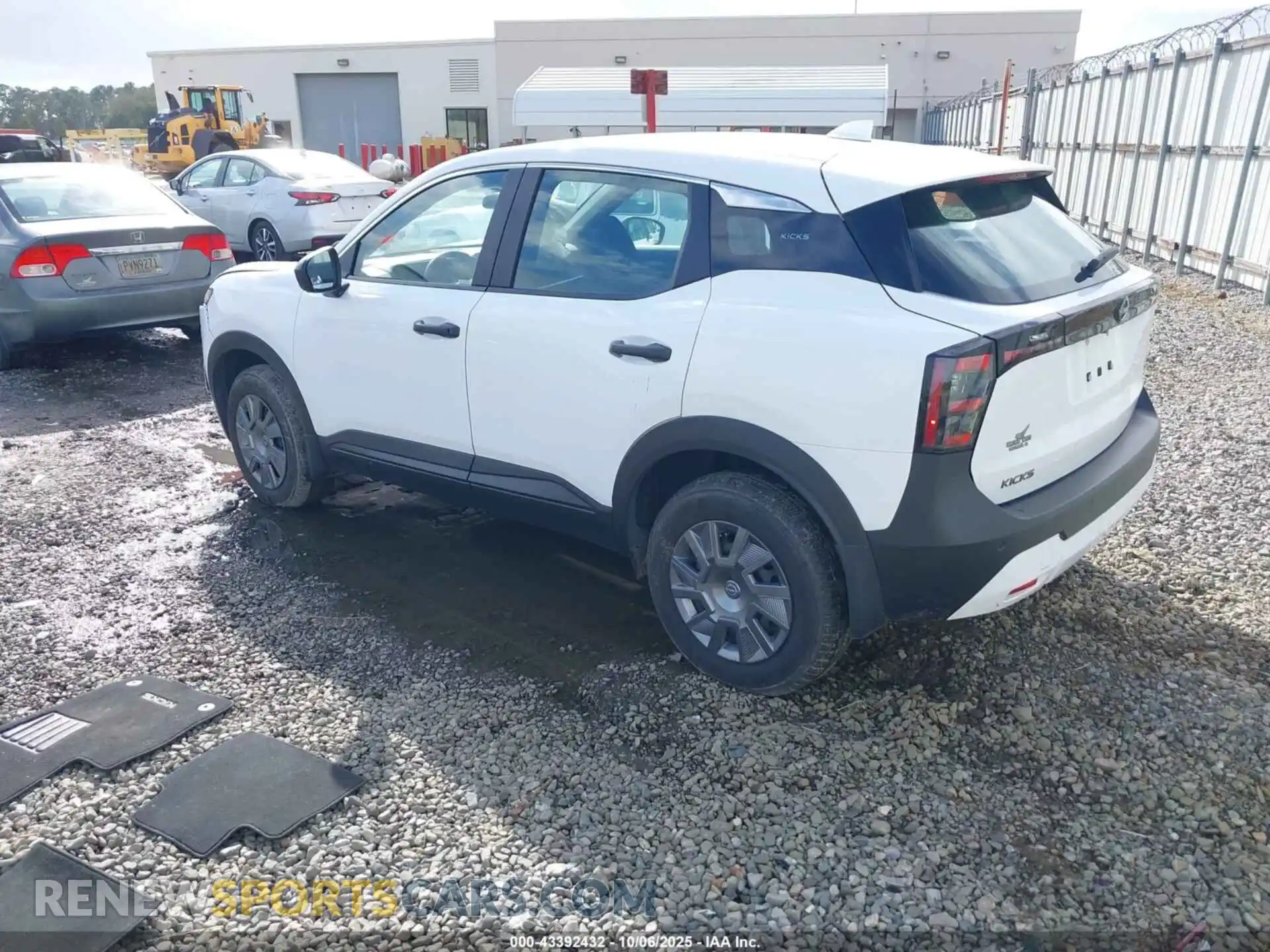 3 Photograph of a damaged car 3N8AP6BA2SL306149 NISSAN KICKS 2025