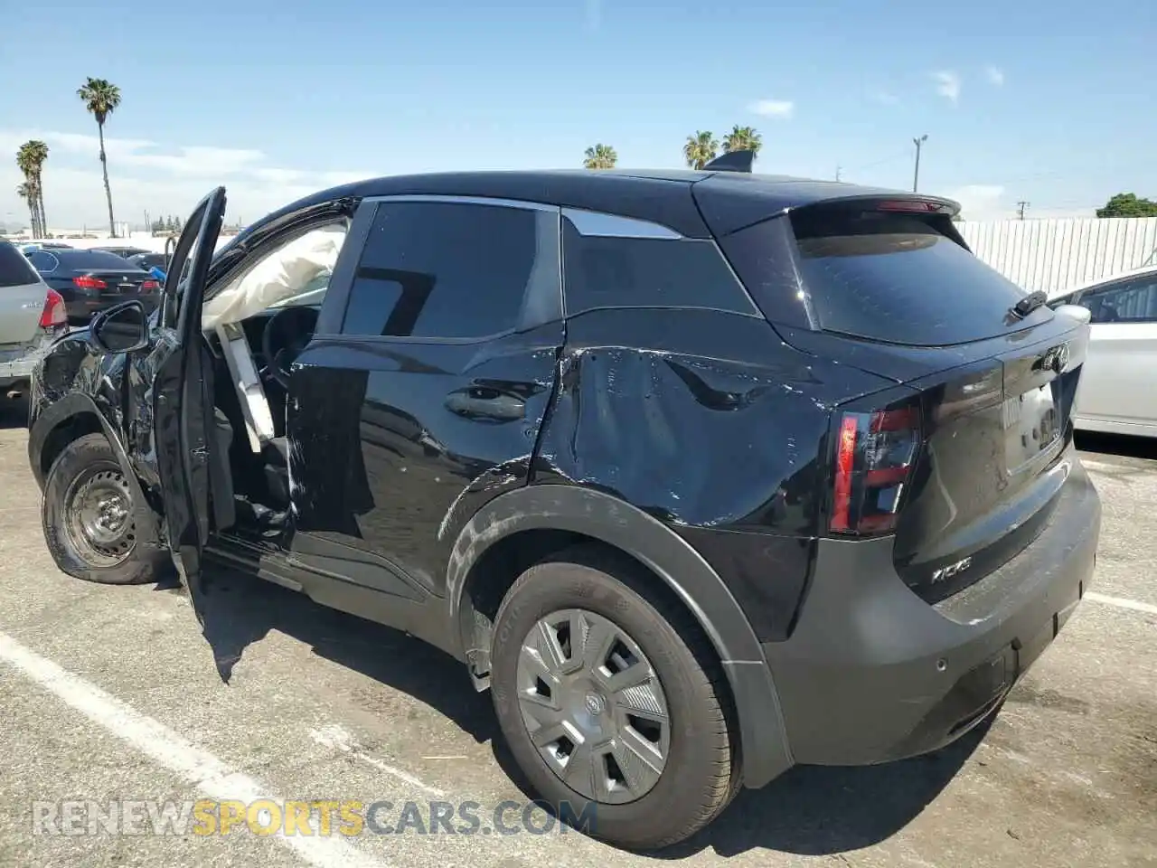 2 Фотография поврежденного автомобиля 3N8AP6BA3SL366215 NISSAN KICKS 2025