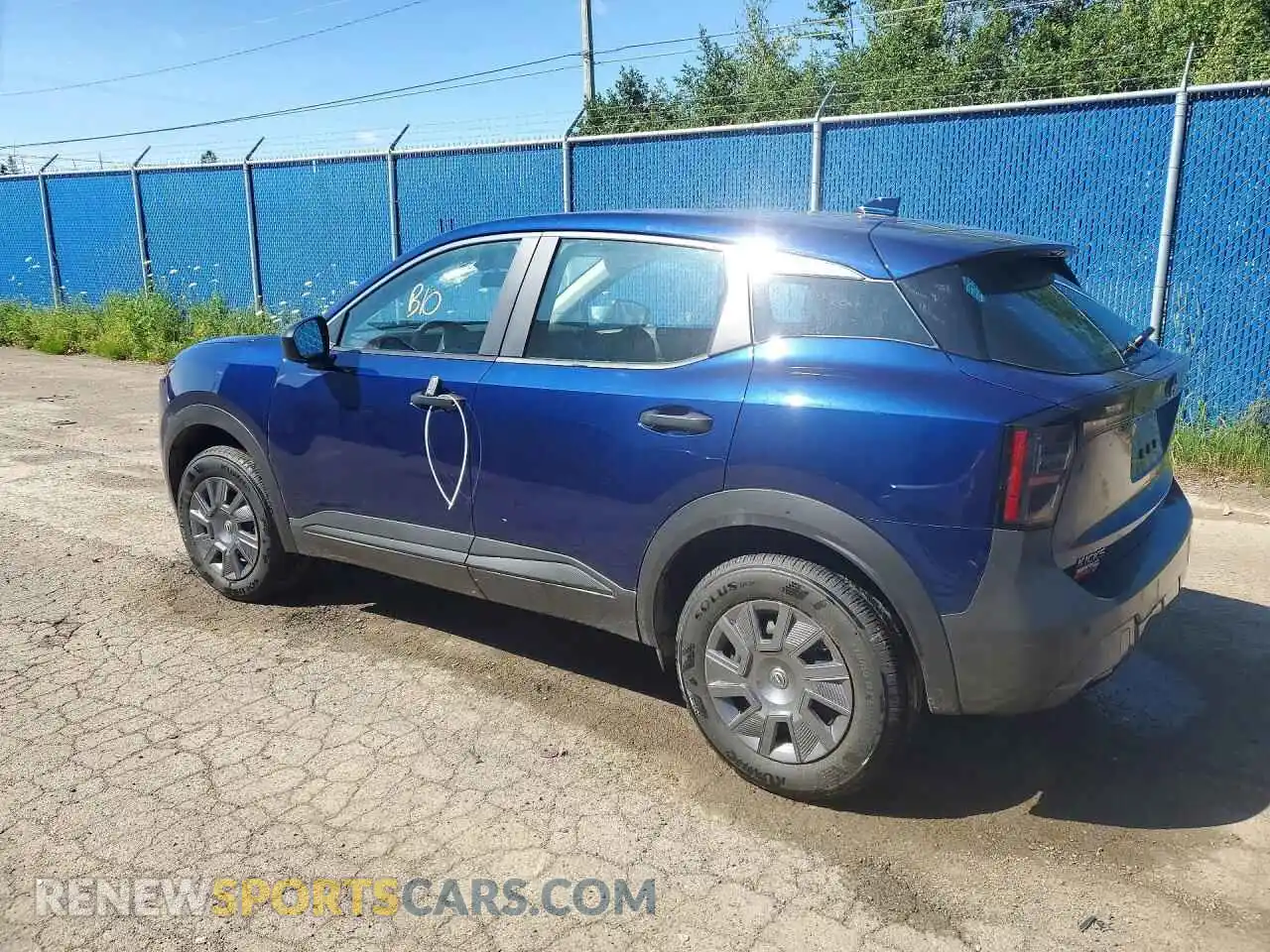 2 Photograph of a damaged car 3N8AP6BA5SL303309 NISSAN KICKS 2025