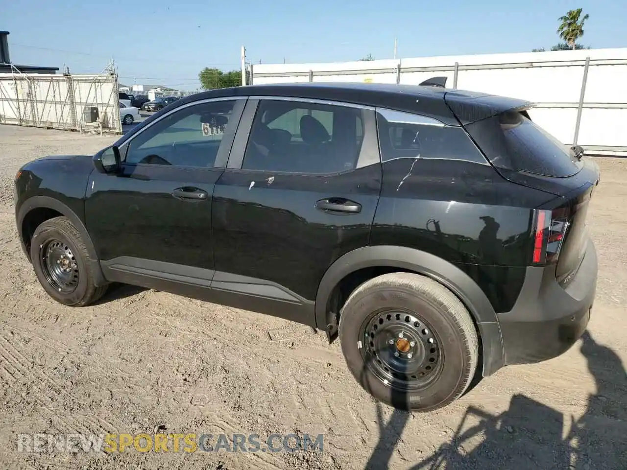 2 Photograph of a damaged car 3N8AP6BA6SL356522 NISSAN KICKS 2025