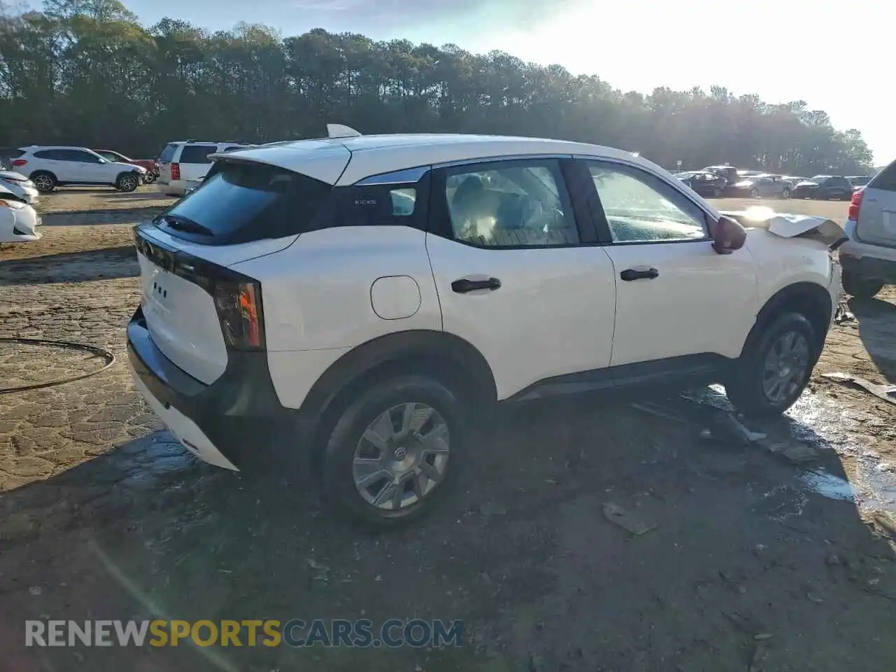 3 Фотография поврежденного автомобиля 3N8AP6BA7SL323190 NISSAN KICKS 2025
