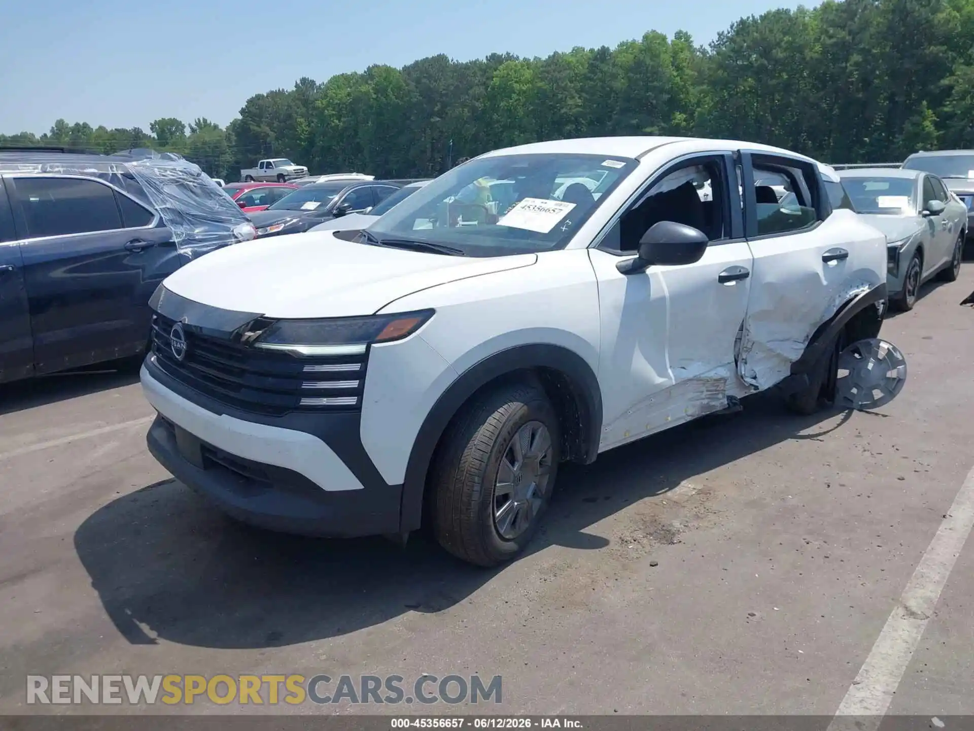 2 Photograph of a damaged car 3N8AP6BA7SL392378 NISSAN KICKS 2025