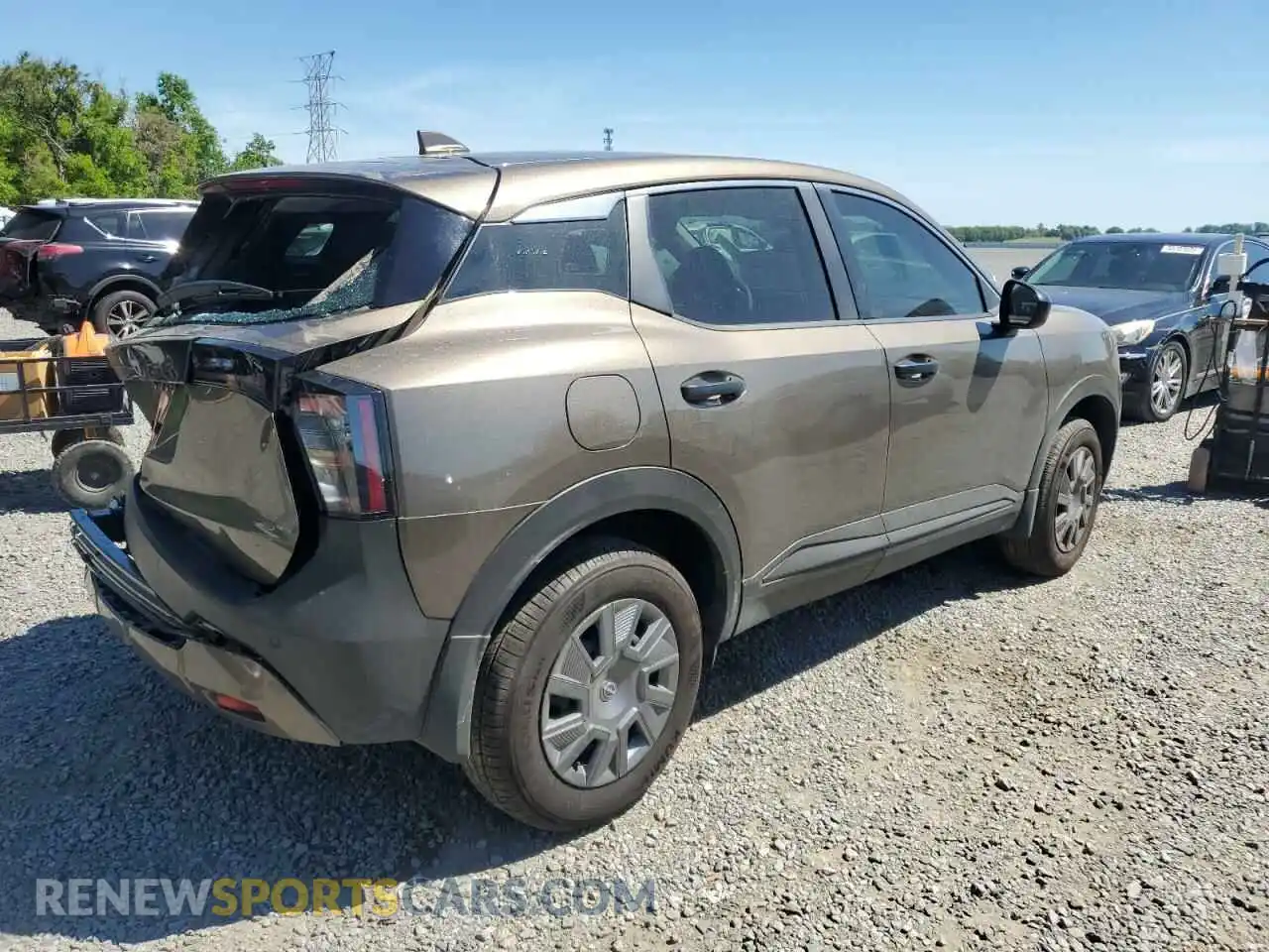 3 fotografías del automóvil dañado 3N8AP6BA8SL312814 NISSAN KICKS 2025