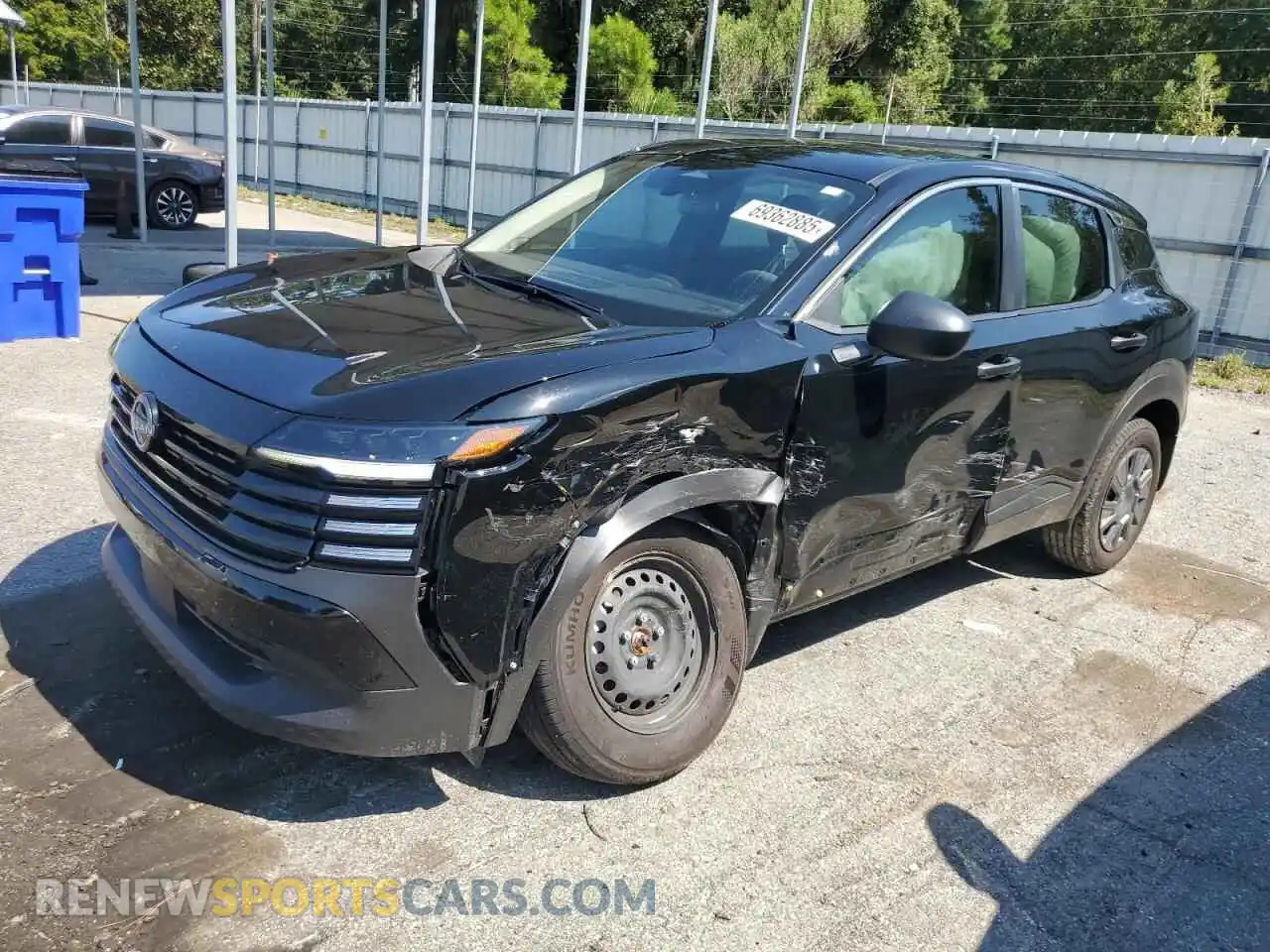 1 Photograph of a damaged car 3N8AP6BAXSL300194 NISSAN KICKS 2025