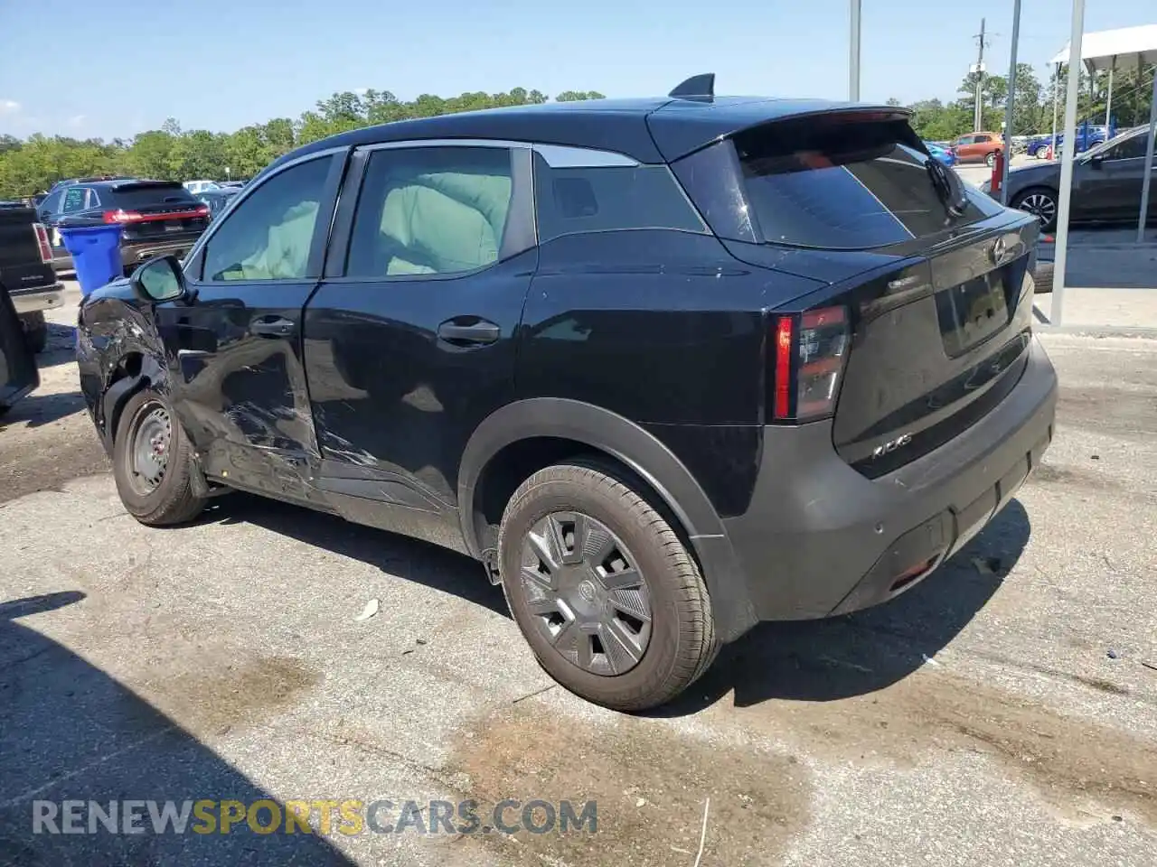 2 Photograph of a damaged car 3N8AP6BAXSL300194 NISSAN KICKS 2025