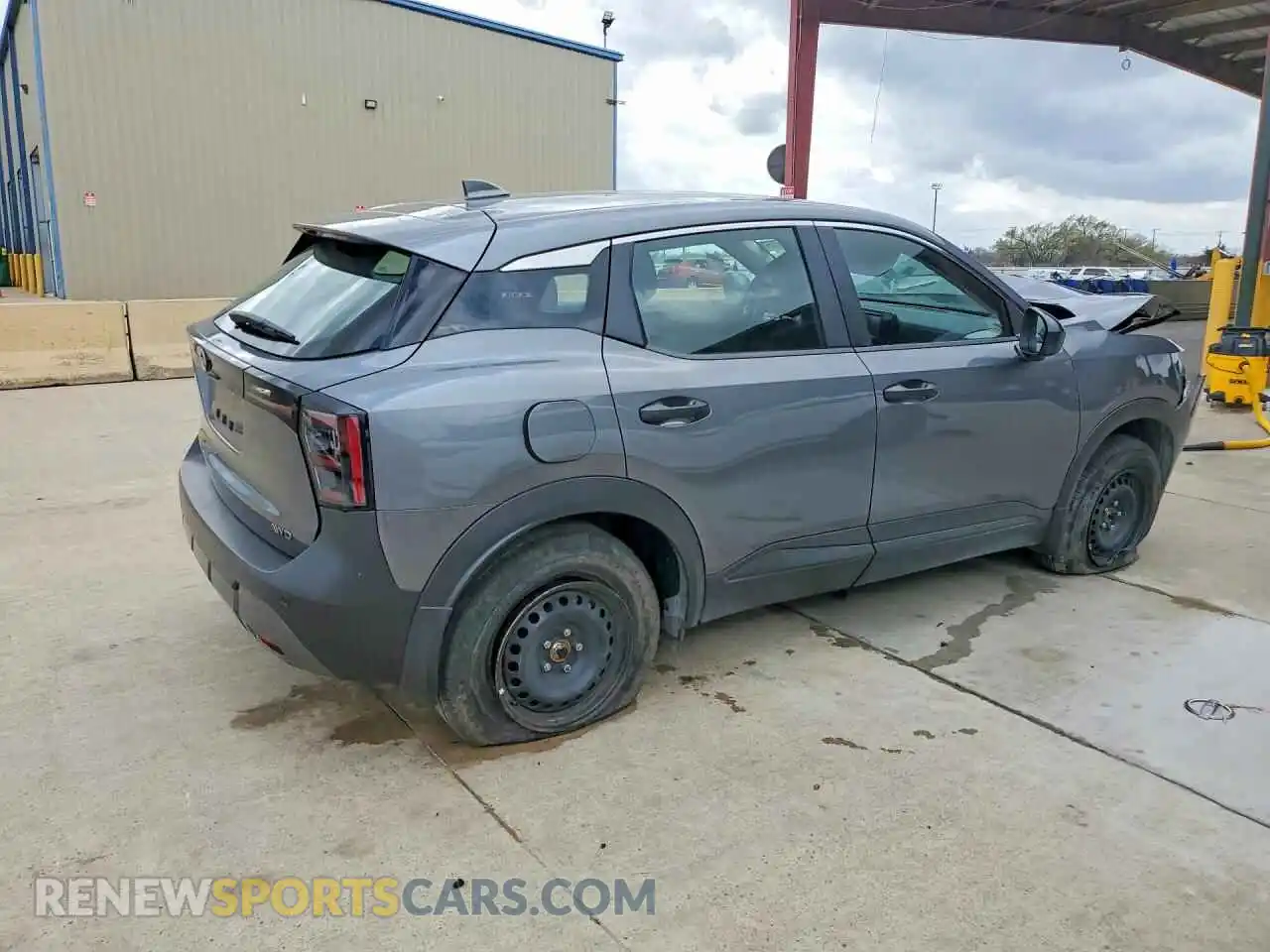 3 Фотография поврежденного автомобиля 3N8AP6BB1SL378758 NISSAN KICKS 2025