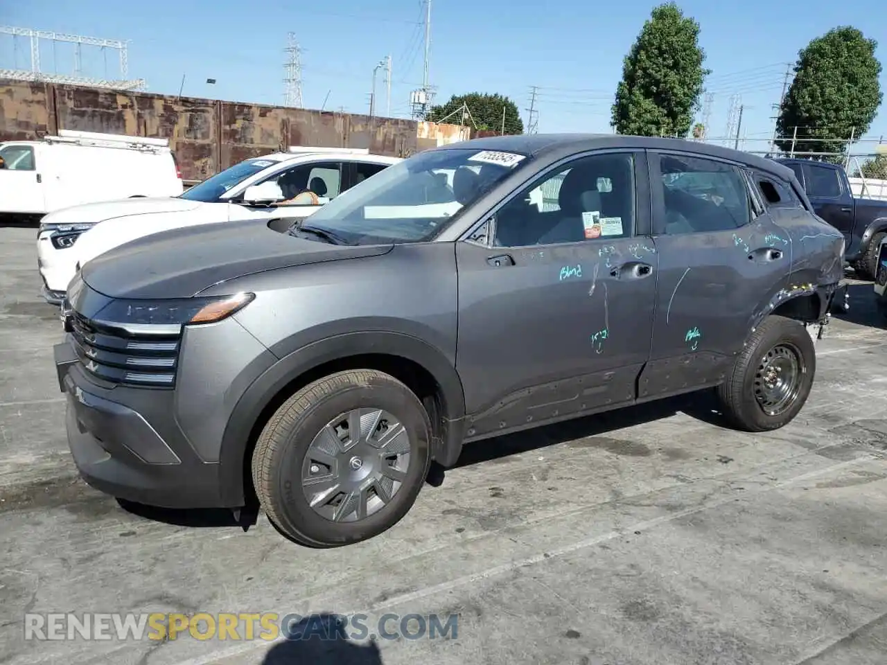 1 Photograph of a damaged car 3N8AP6BB5SL343897 NISSAN KICKS 2025