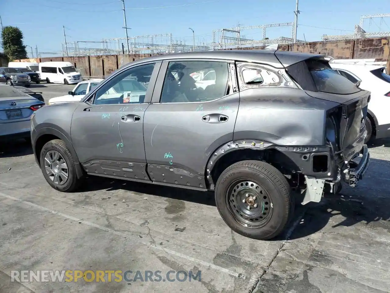 2 Photograph of a damaged car 3N8AP6BB5SL343897 NISSAN KICKS 2025