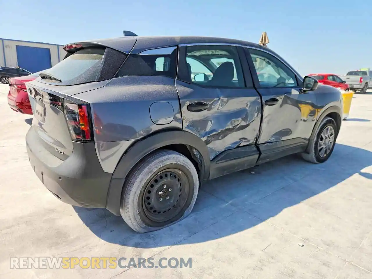 3 Фотография поврежденного автомобиля 3N8AP6BB8SL349712 NISSAN KICKS 2025
