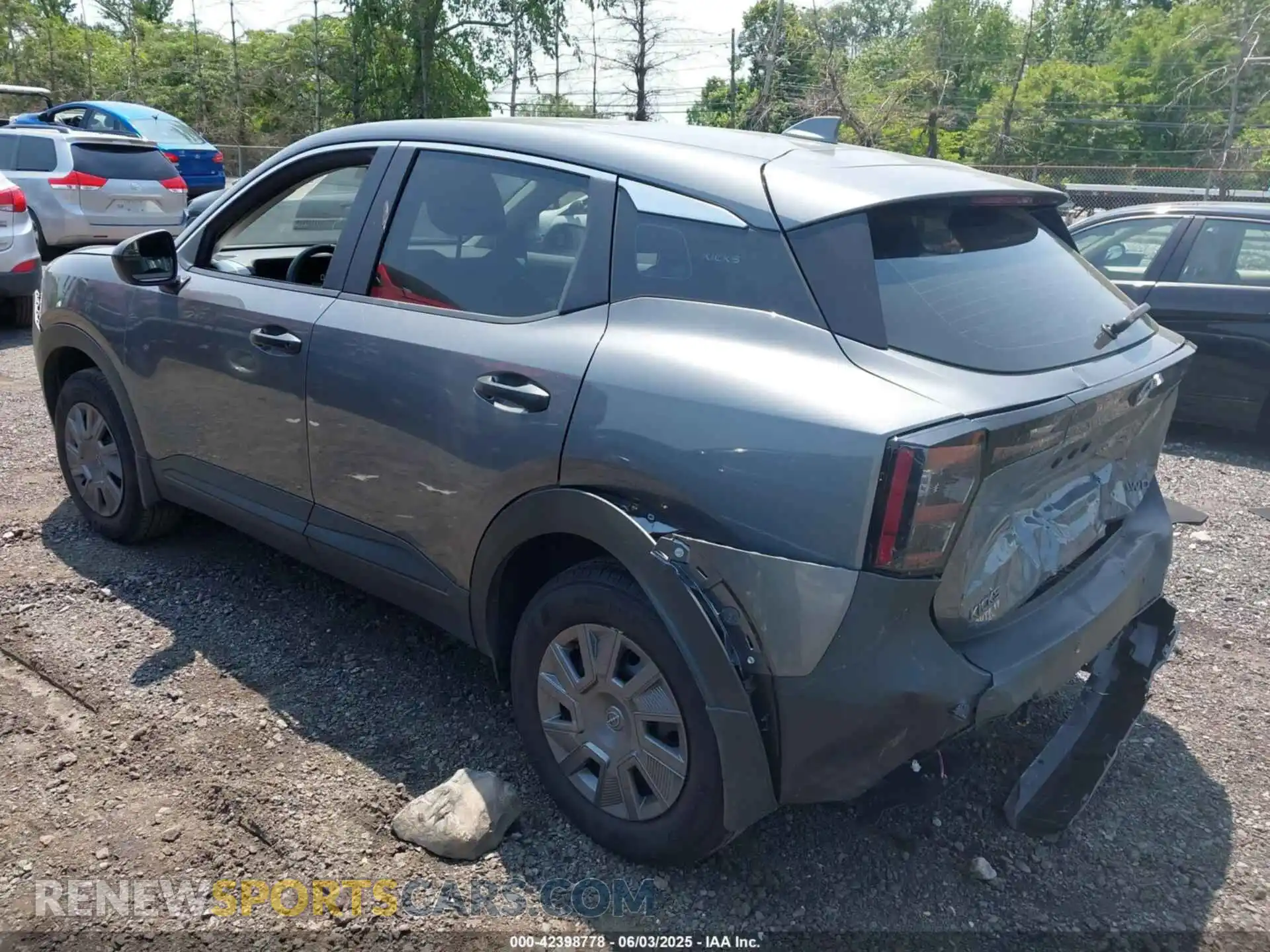 3 Photograph of a damaged car 3N8AP6BBXSL348979 NISSAN KICKS 2025