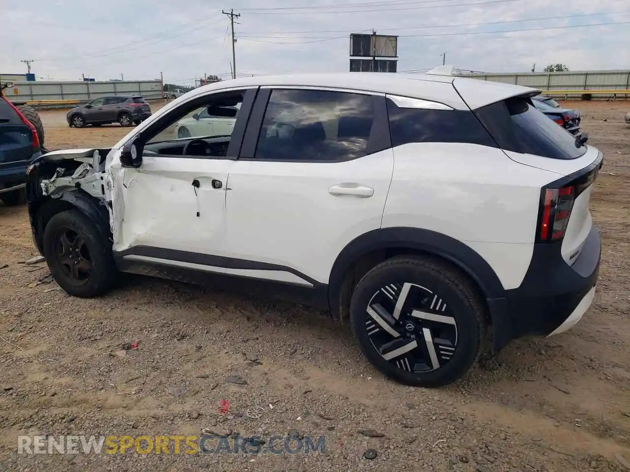 2 fotografías del automóvil dañado 3N8AP6CA1SL344521 NISSAN KICKS 2025