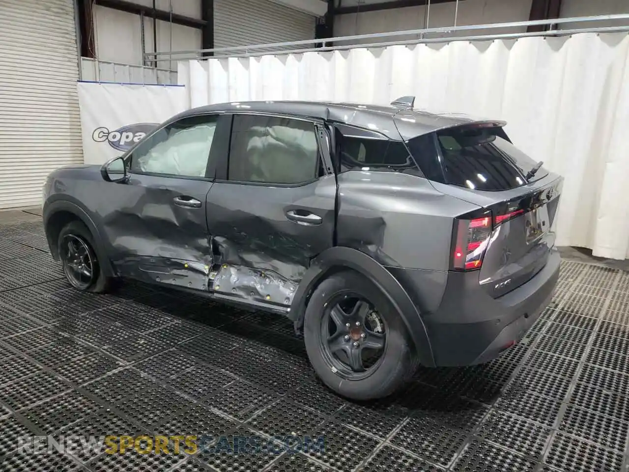 2 Photograph of a damaged car 3N8AP6CA5SL372743 NISSAN KICKS 2025