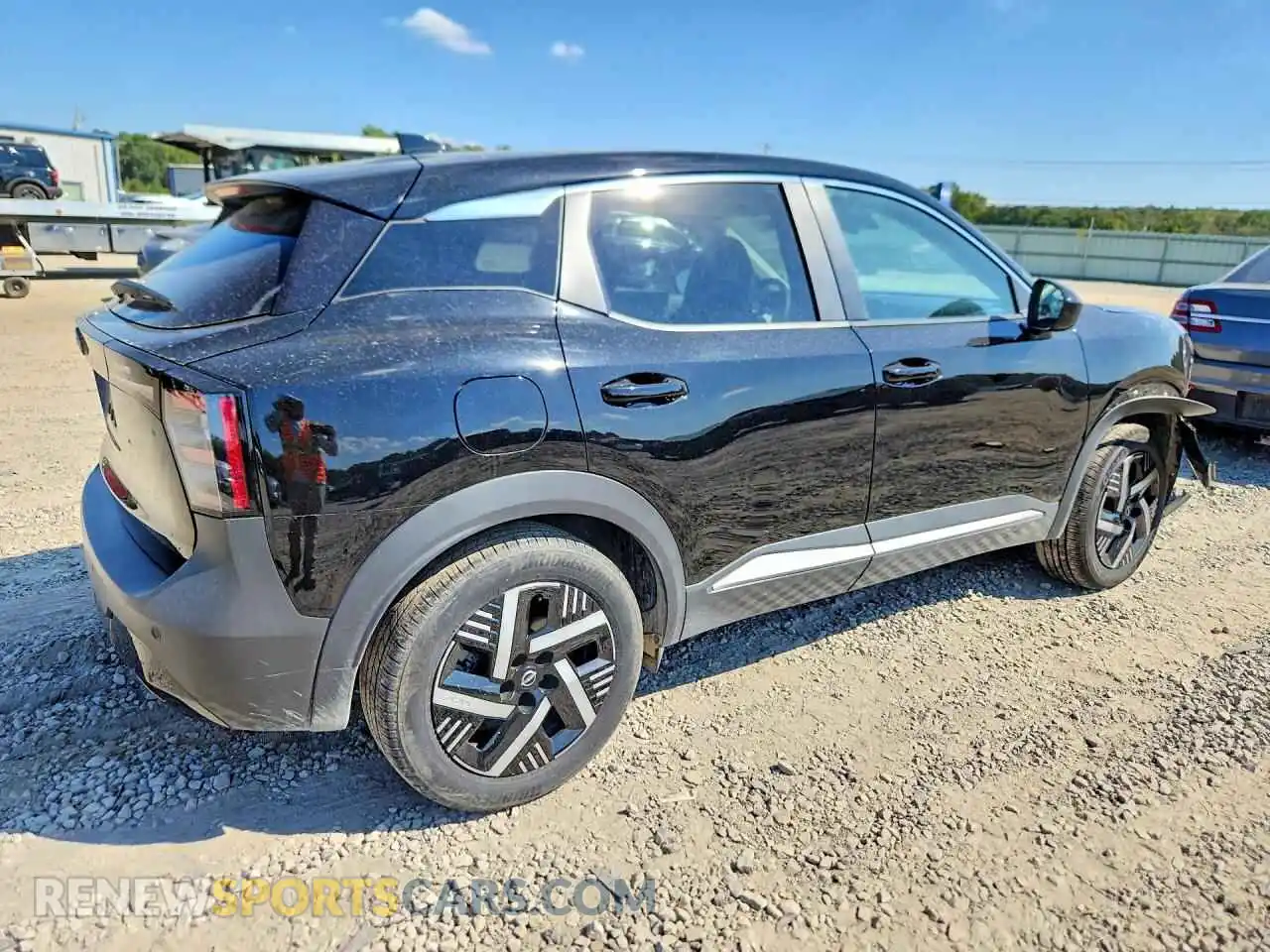 3 Photograph of a damaged car 3N8AP6CA7SL381640 NISSAN KICKS 2025