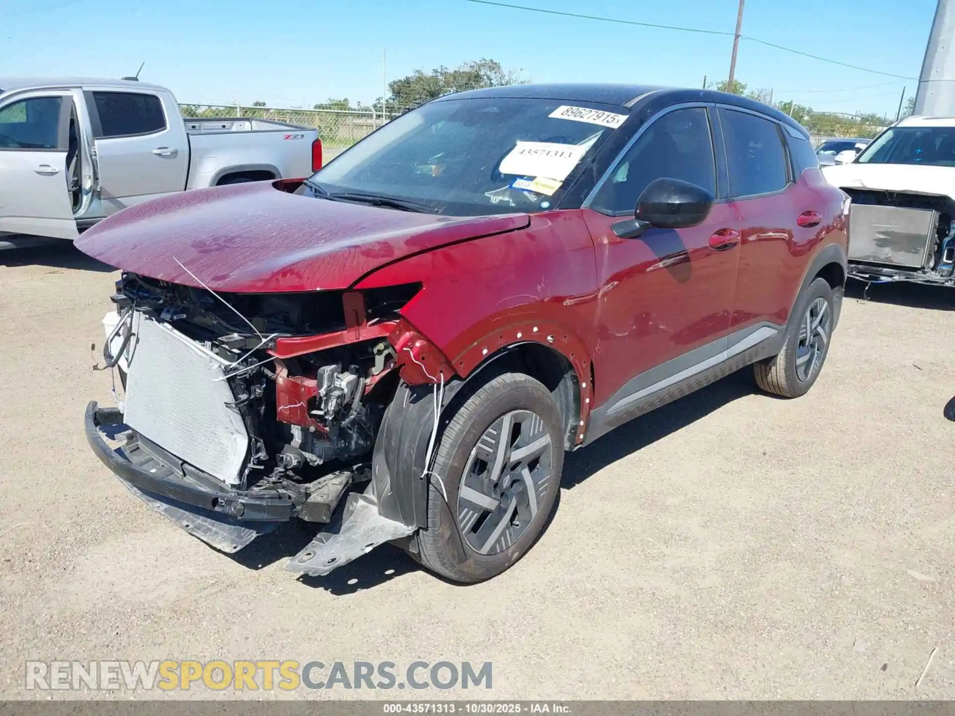 2 Фотография поврежденного автомобиля 3N8AP6CA8SL355337 NISSAN KICKS 2025