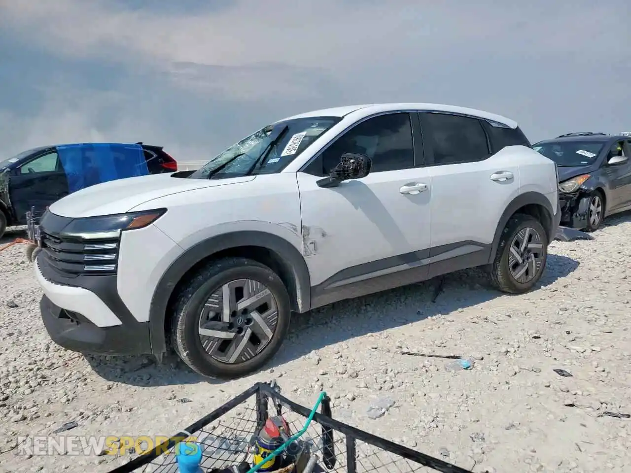 1 Photograph of a damaged car 3N8AP6CA8SL358075 NISSAN KICKS 2025