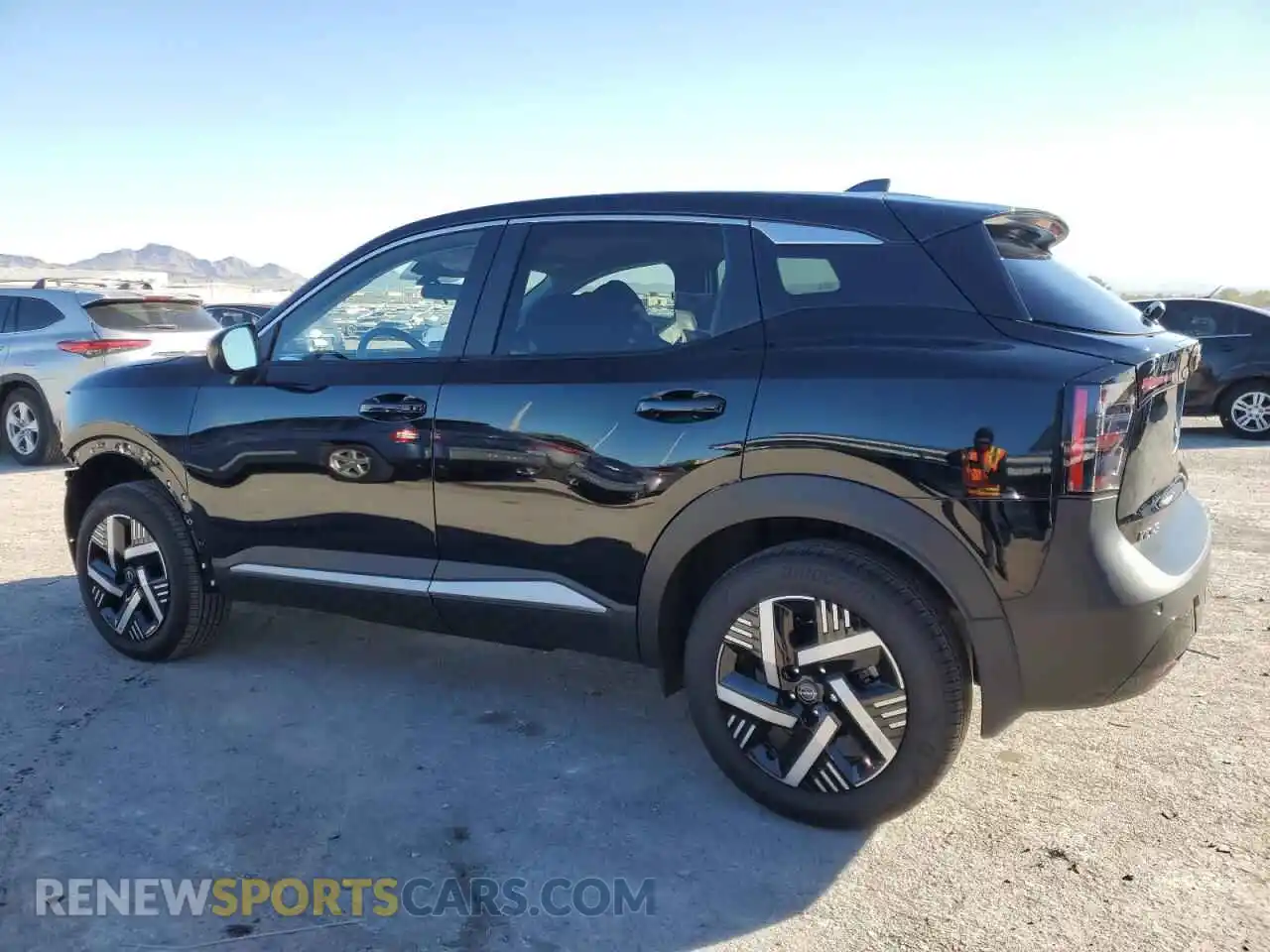 2 Фотография поврежденного автомобиля 3N8AP6CAXSL356022 NISSAN KICKS 2025