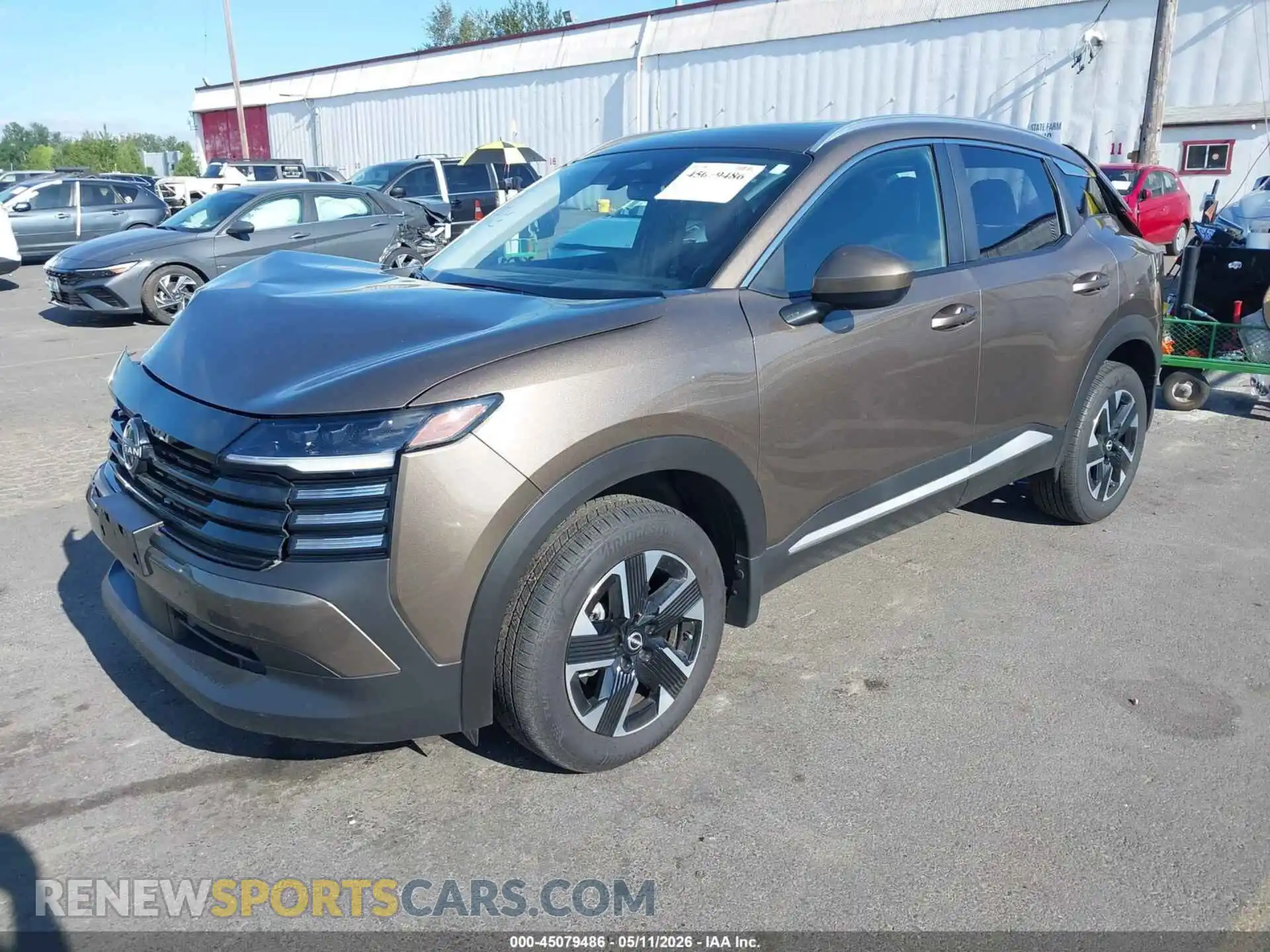 2 fotografías del automóvil dañado 3N8AP6CB0SL431366 NISSAN KICKS 2025
