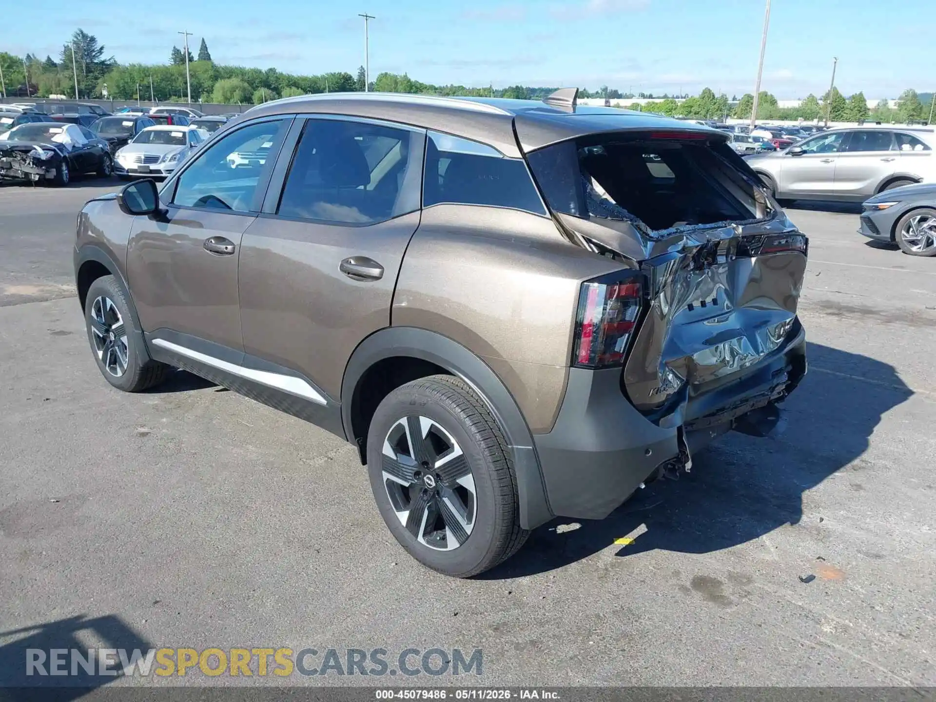 3 fotografías del automóvil dañado 3N8AP6CB0SL431366 NISSAN KICKS 2025