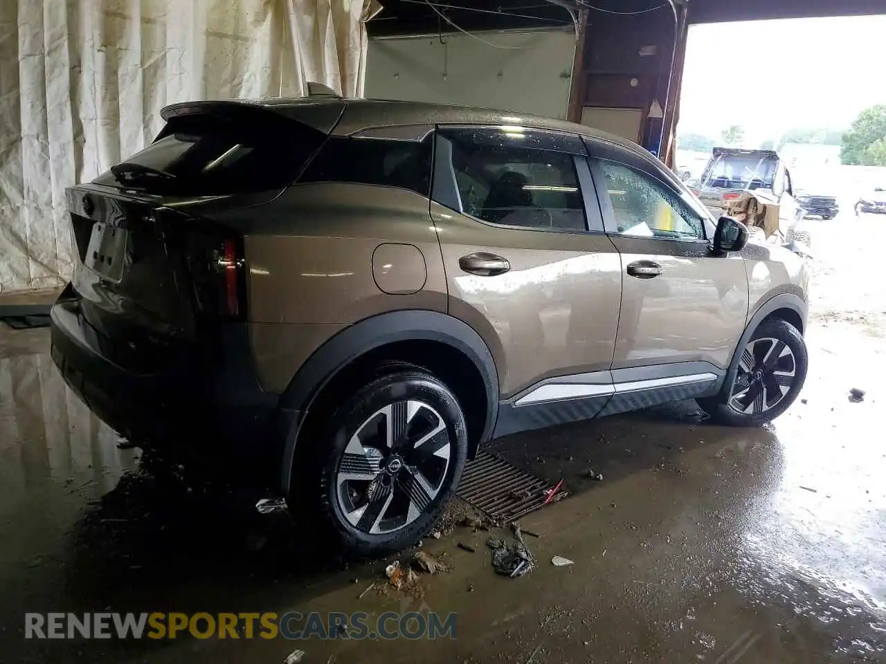 3 fotografías del automóvil dañado 3N8AP6CB1SL333351 NISSAN KICKS 2025