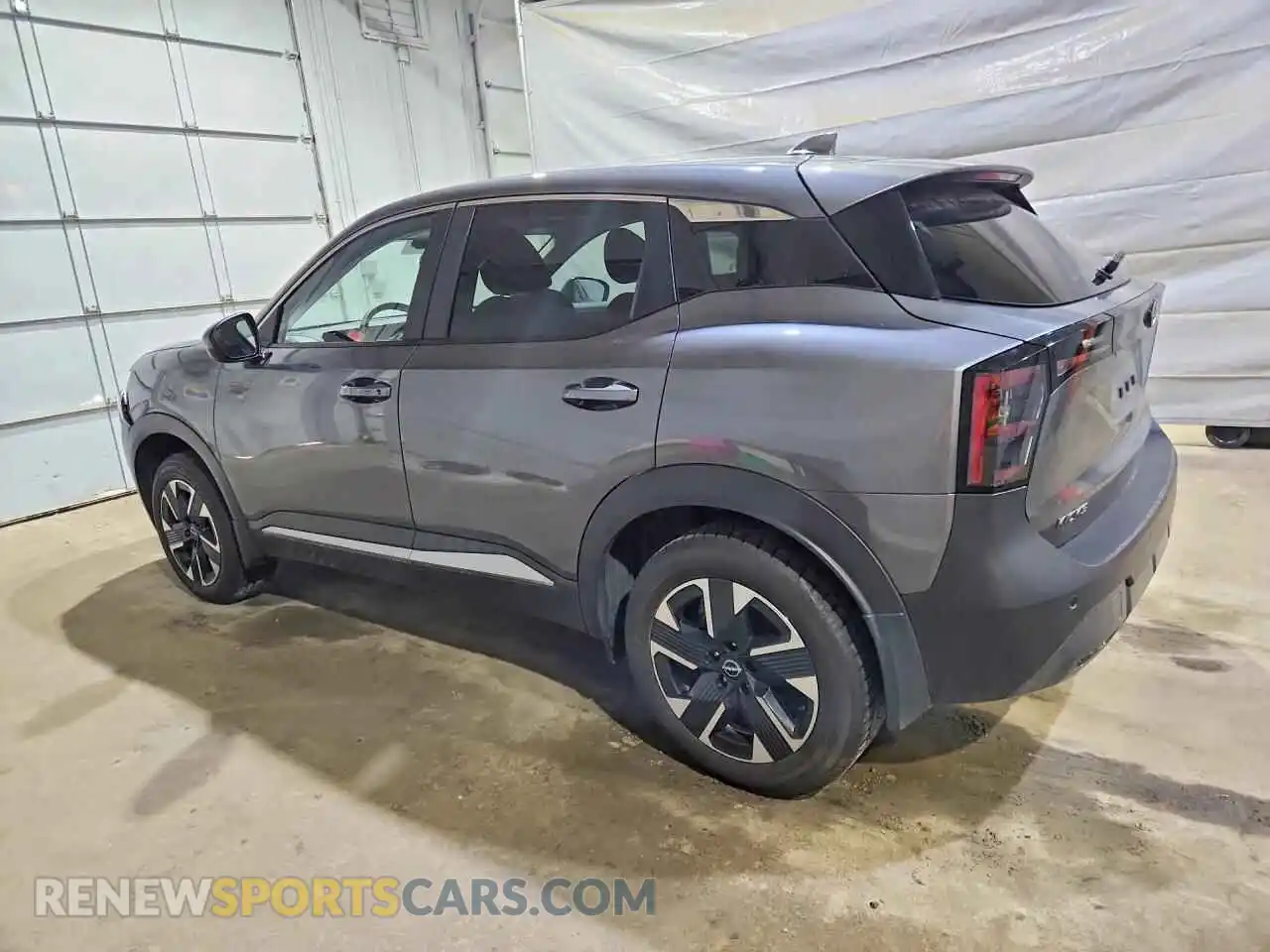 2 fotografías del automóvil dañado 3N8AP6CB1SL335388 NISSAN KICKS 2025