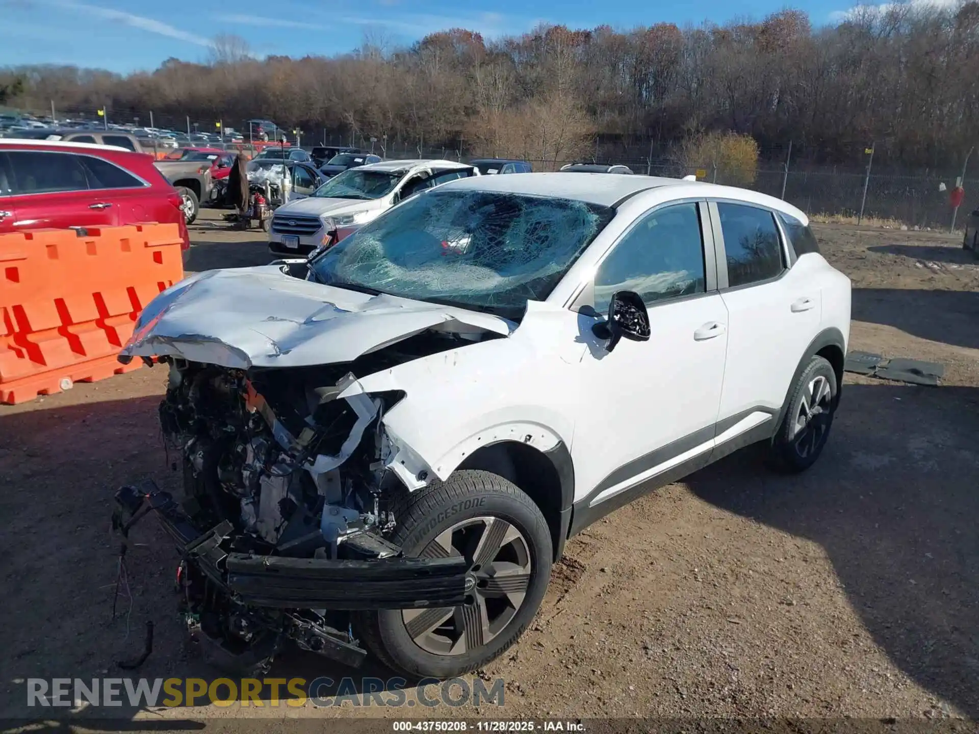 2 Photograph of a damaged car 3N8AP6CB1SL363580 NISSAN KICKS 2025