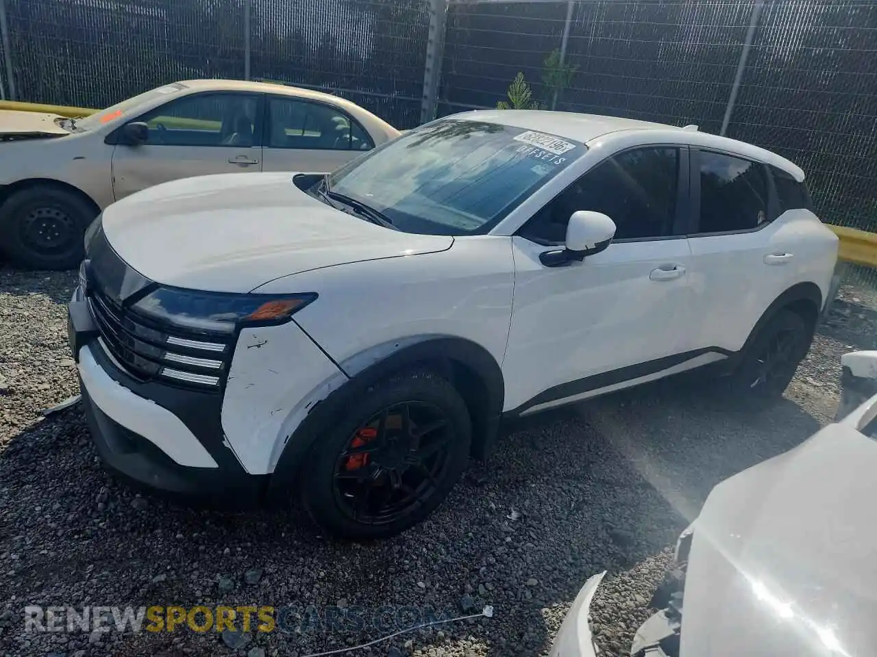1 Photograph of a damaged car 3N8AP6CB2SL318907 NISSAN KICKS 2025