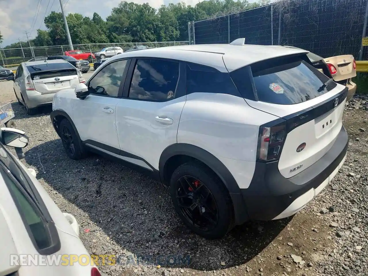 2 Photograph of a damaged car 3N8AP6CB2SL318907 NISSAN KICKS 2025