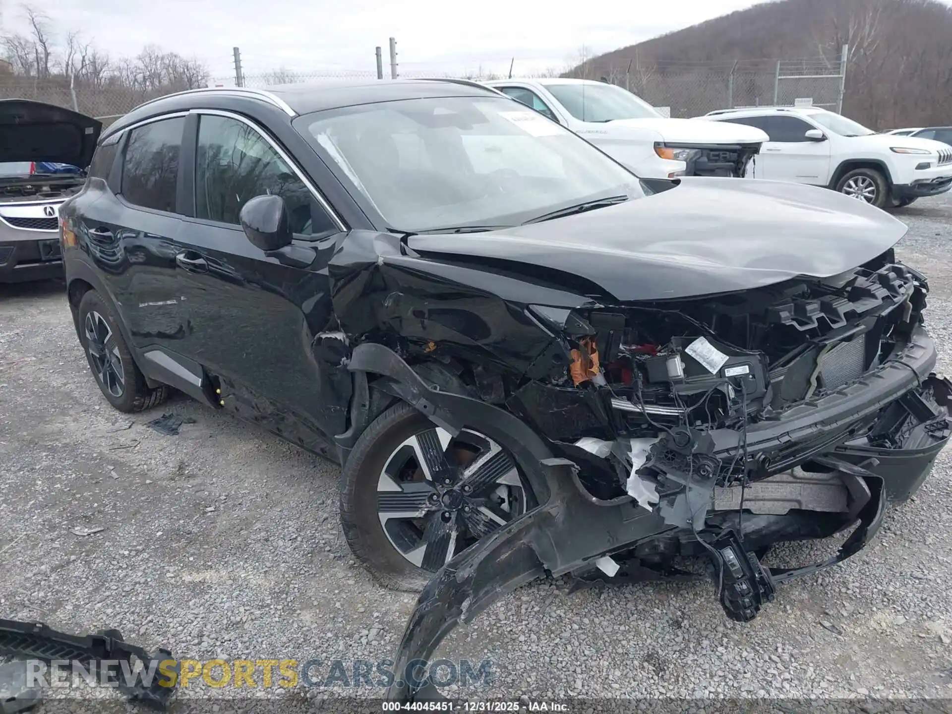 1 Photograph of a damaged car 3N8AP6CB2SL438108 NISSAN KICKS 2025