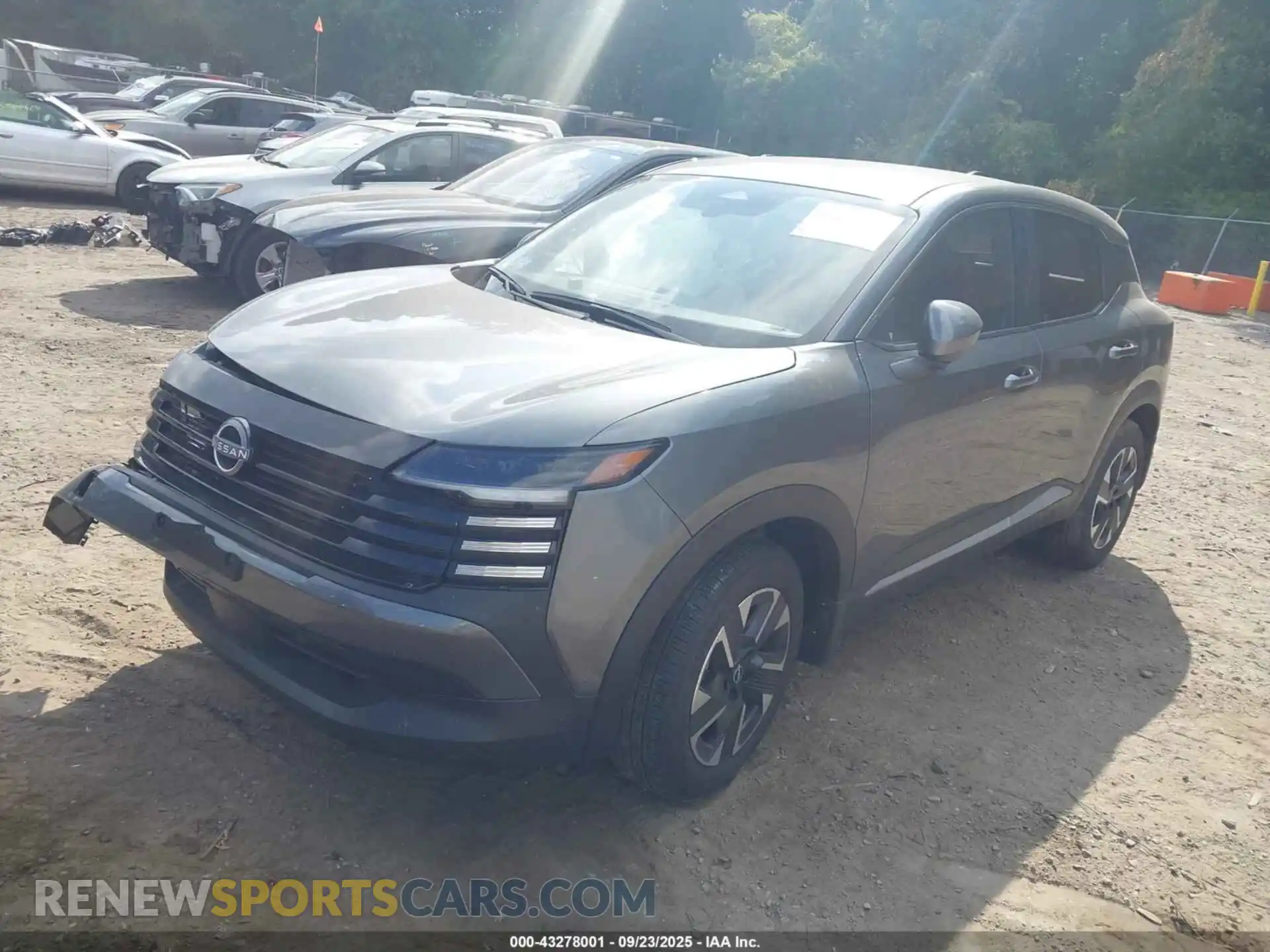 2 Photograph of a damaged car 3N8AP6CB3SL357926 NISSAN KICKS 2025
