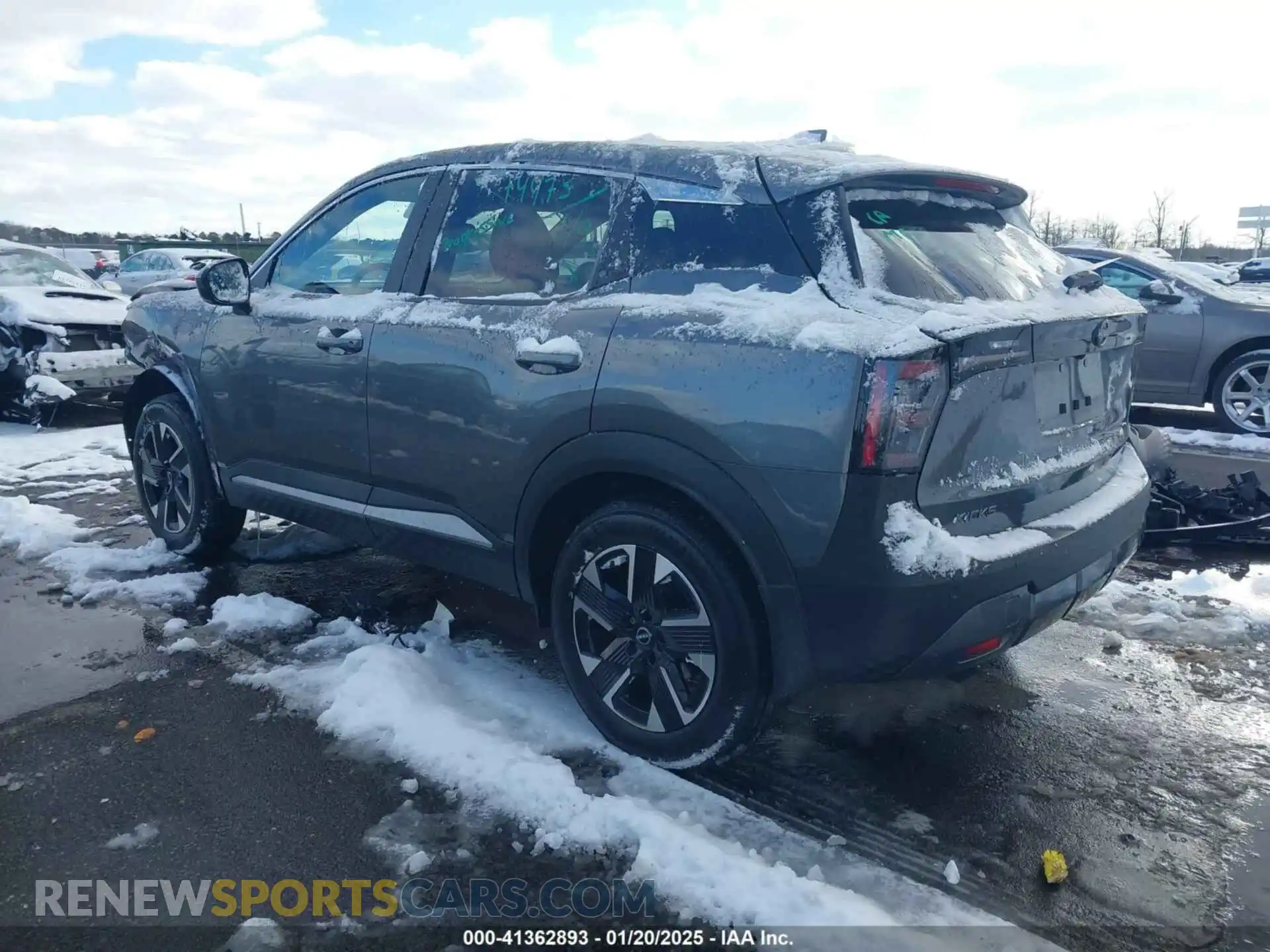 3 fotografías del automóvil dañado 3N8AP6CB4SL328516 NISSAN KICKS 2025