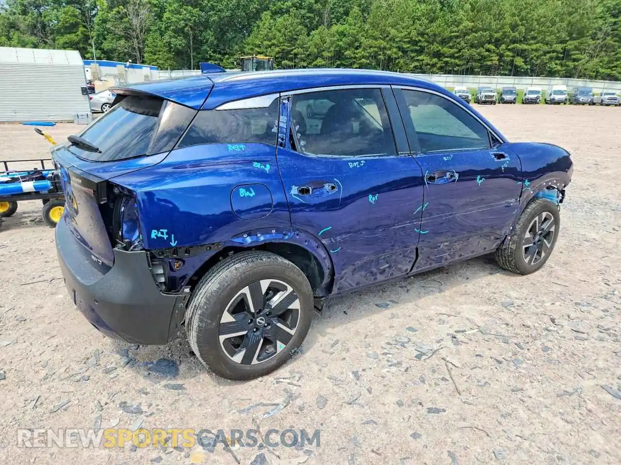 3 Фотография поврежденного автомобиля 3N8AP6CB4SL382415 NISSAN KICKS 2025