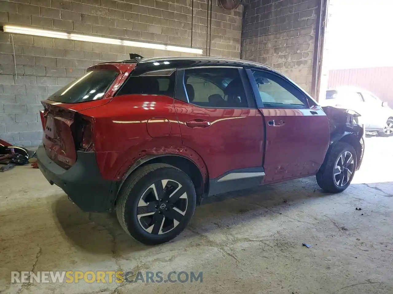 3 Фотография поврежденного автомобиля 3N8AP6CB6SL438726 NISSAN KICKS 2025